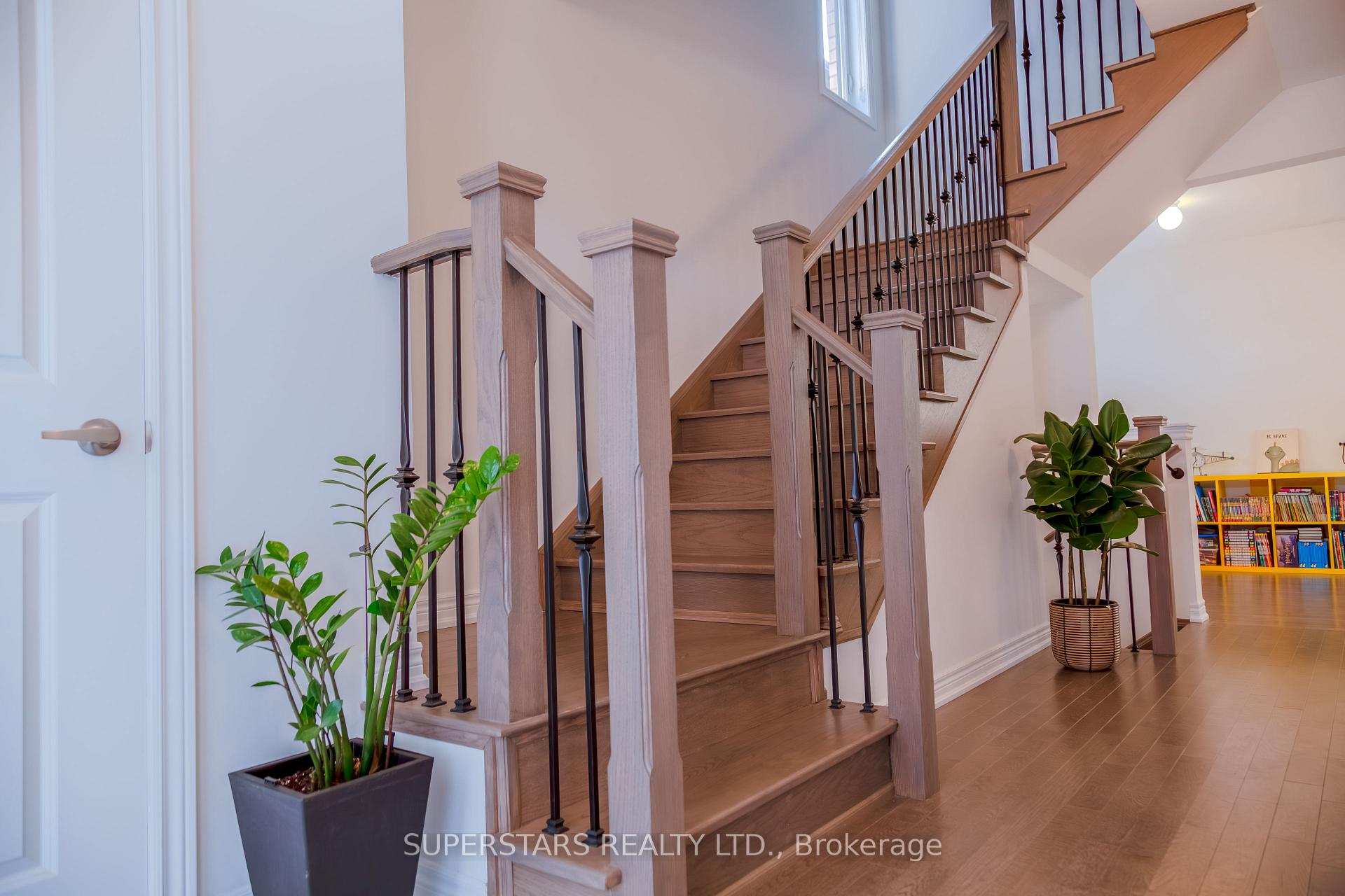 Photo 5 of 123 Micklefield Avenue, Whitby, Rural Whitby — HOMEH