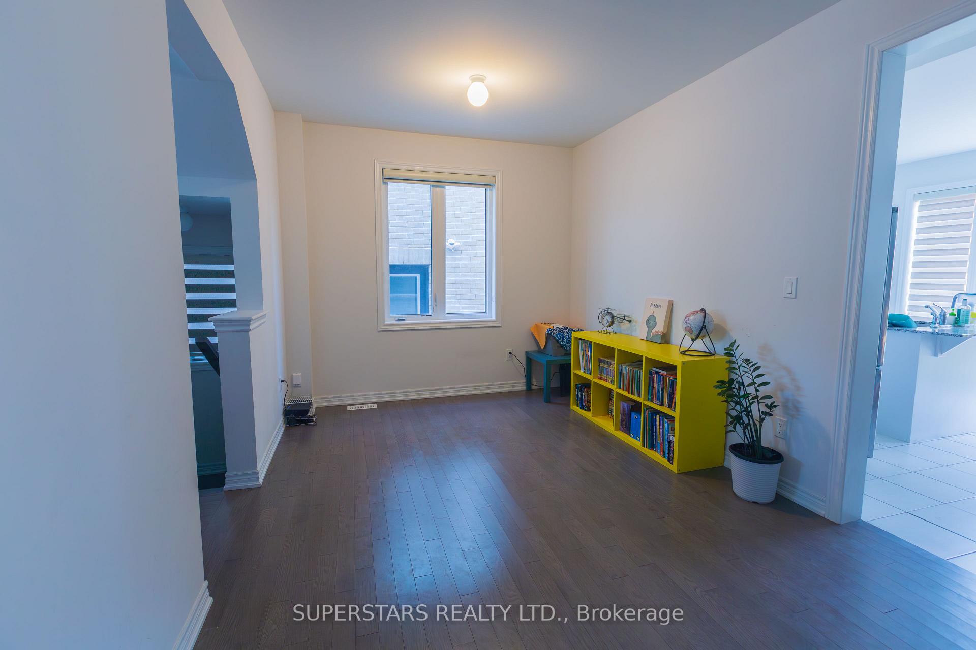 Photo 12 of 123 Micklefield Avenue, Whitby, Rural Whitby — HOMEH