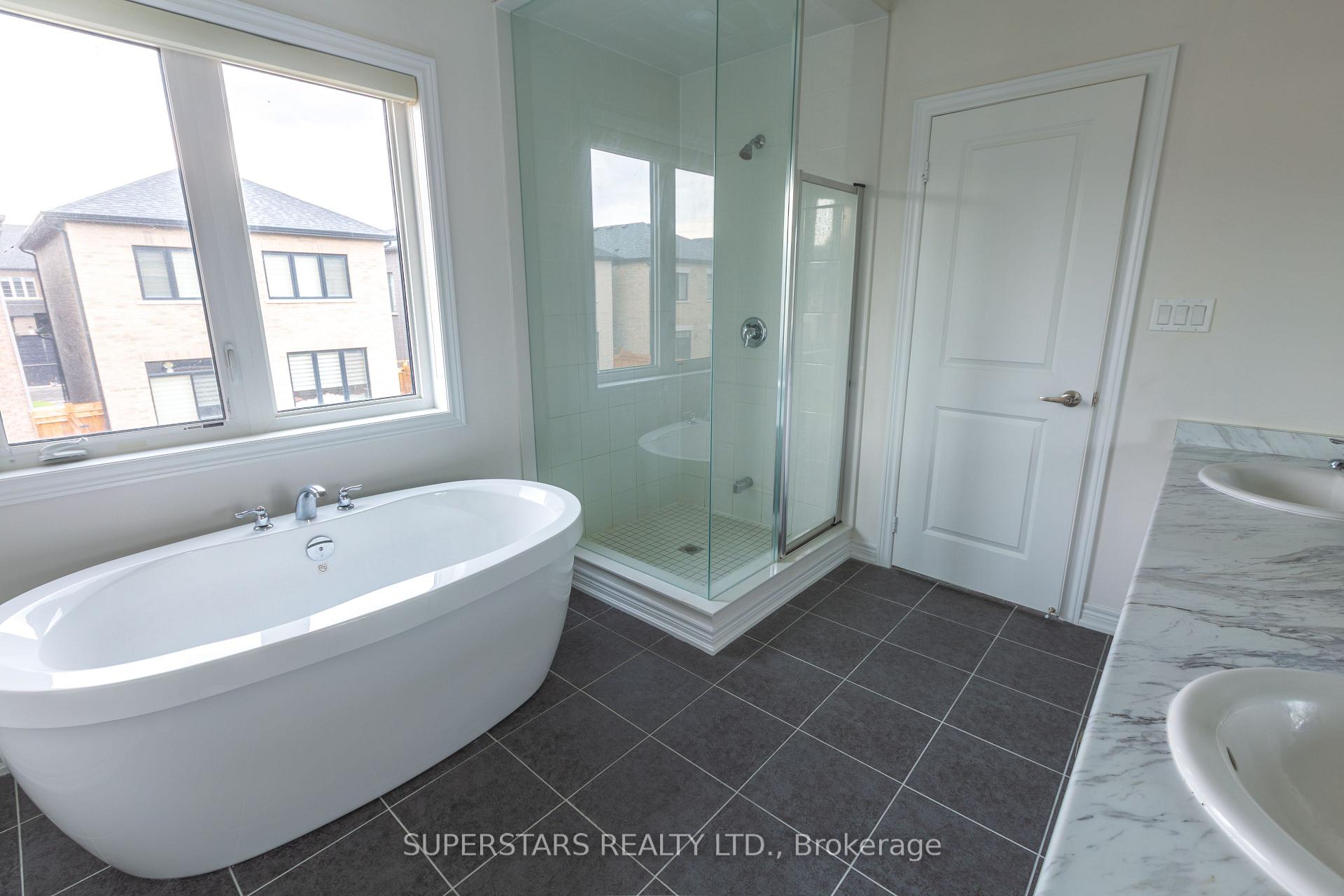 Photo 23 of 123 Micklefield Avenue, Whitby, Rural Whitby — HOMEH