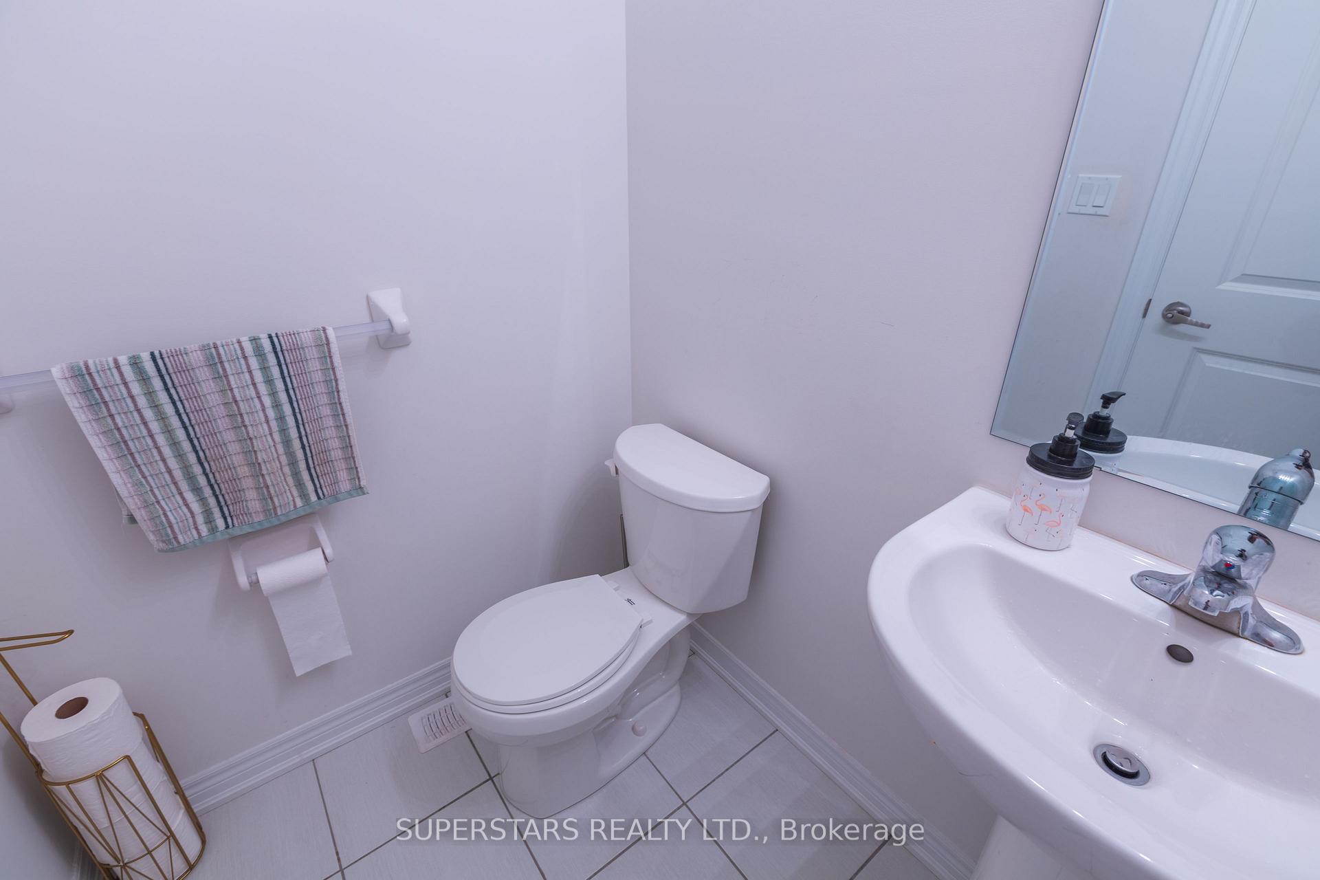 Photo 31 of 123 Micklefield Avenue, Whitby, Rural Whitby — HOMEH