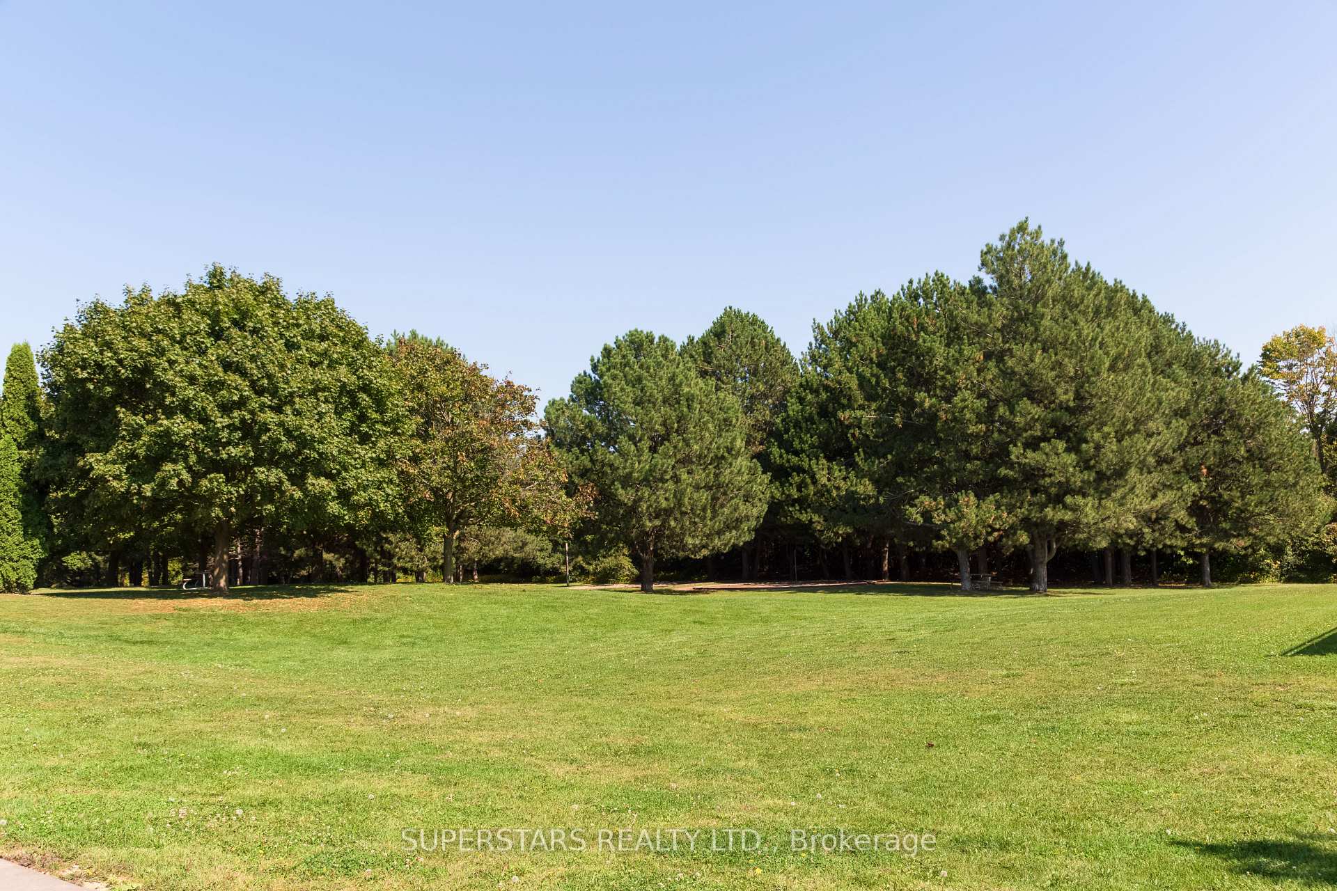 Photo 35 of 123 Micklefield Avenue, Whitby, Rural Whitby — HOMEH