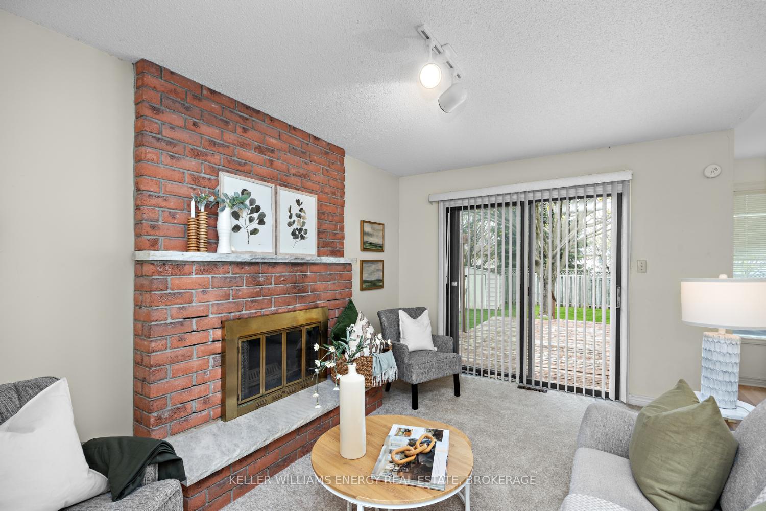 Photo 23 of 1037 Roundelay Court, Oshawa, McLaughlin — HOMEH