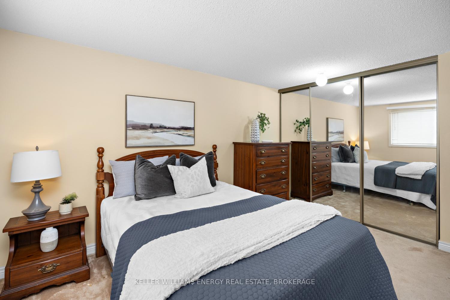 Photo 26 of 1037 Roundelay Court, Oshawa, McLaughlin — HOMEH