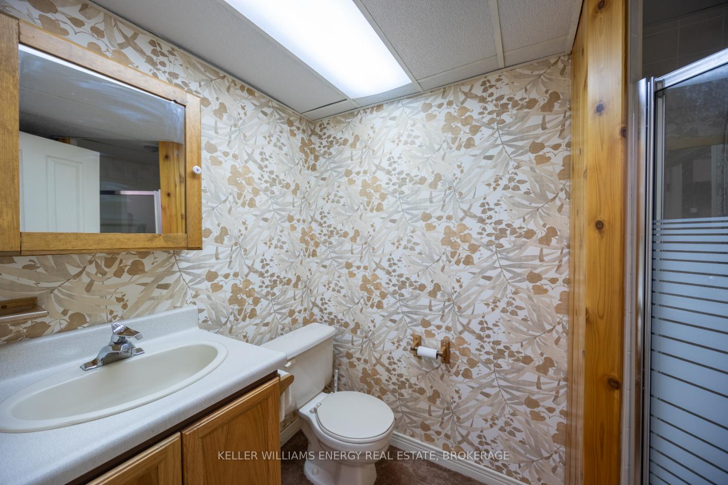 Photo 37 of 1037 Roundelay Court, Oshawa, McLaughlin — HOMEH