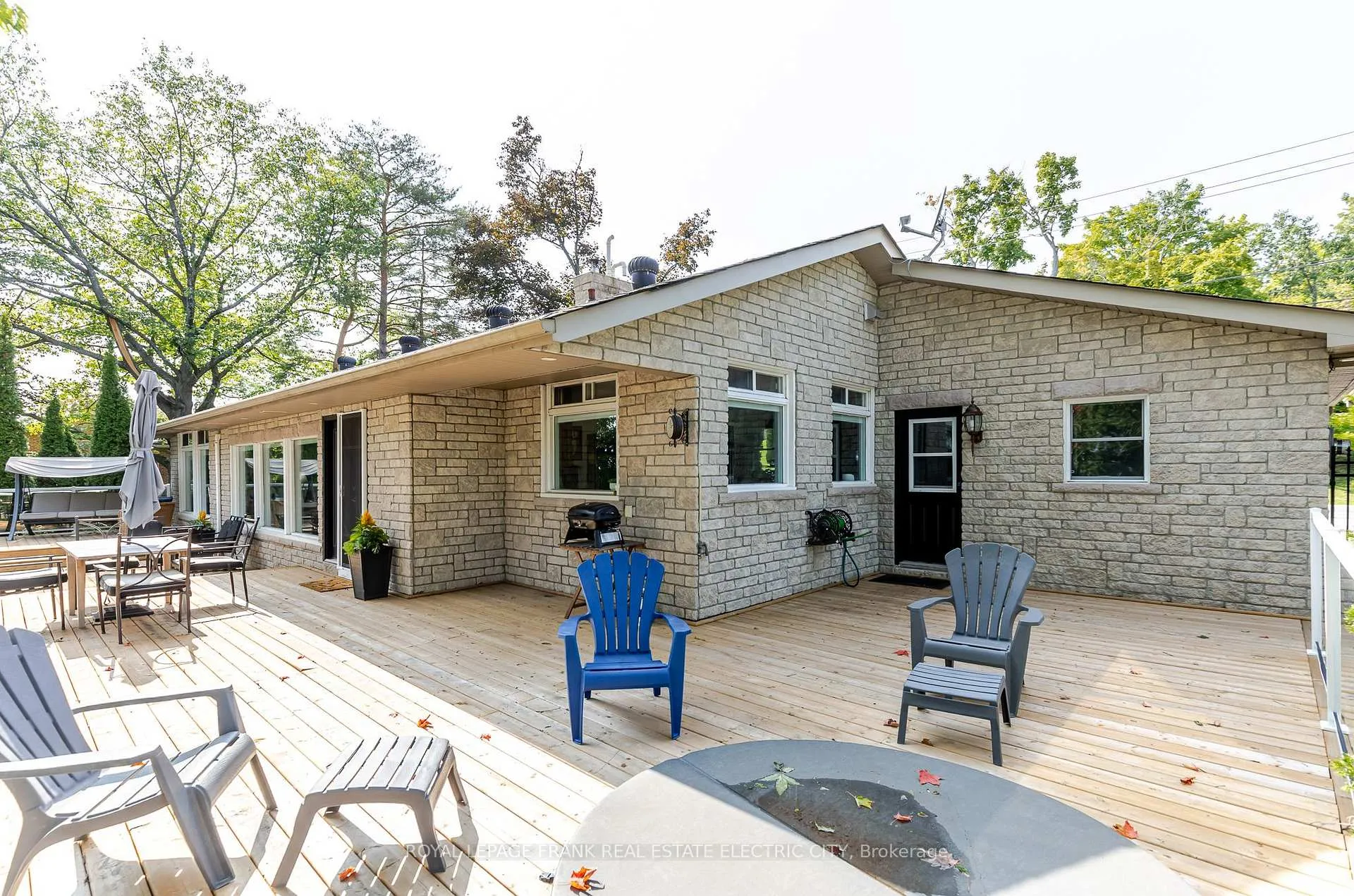 Photo 46 of 142 Ridgewood Road, Peterborough, Monaghan Ward 2 — HOMEH
