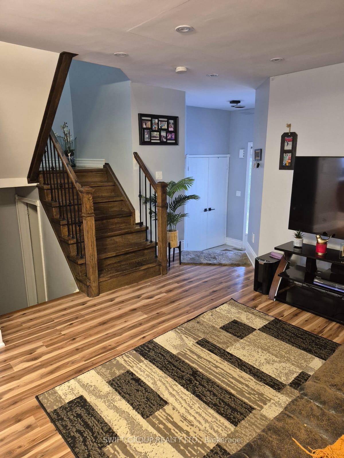 Photo 2 of 31 Inlet Bay Drive, Whitby, Port Whitby — HOMEH