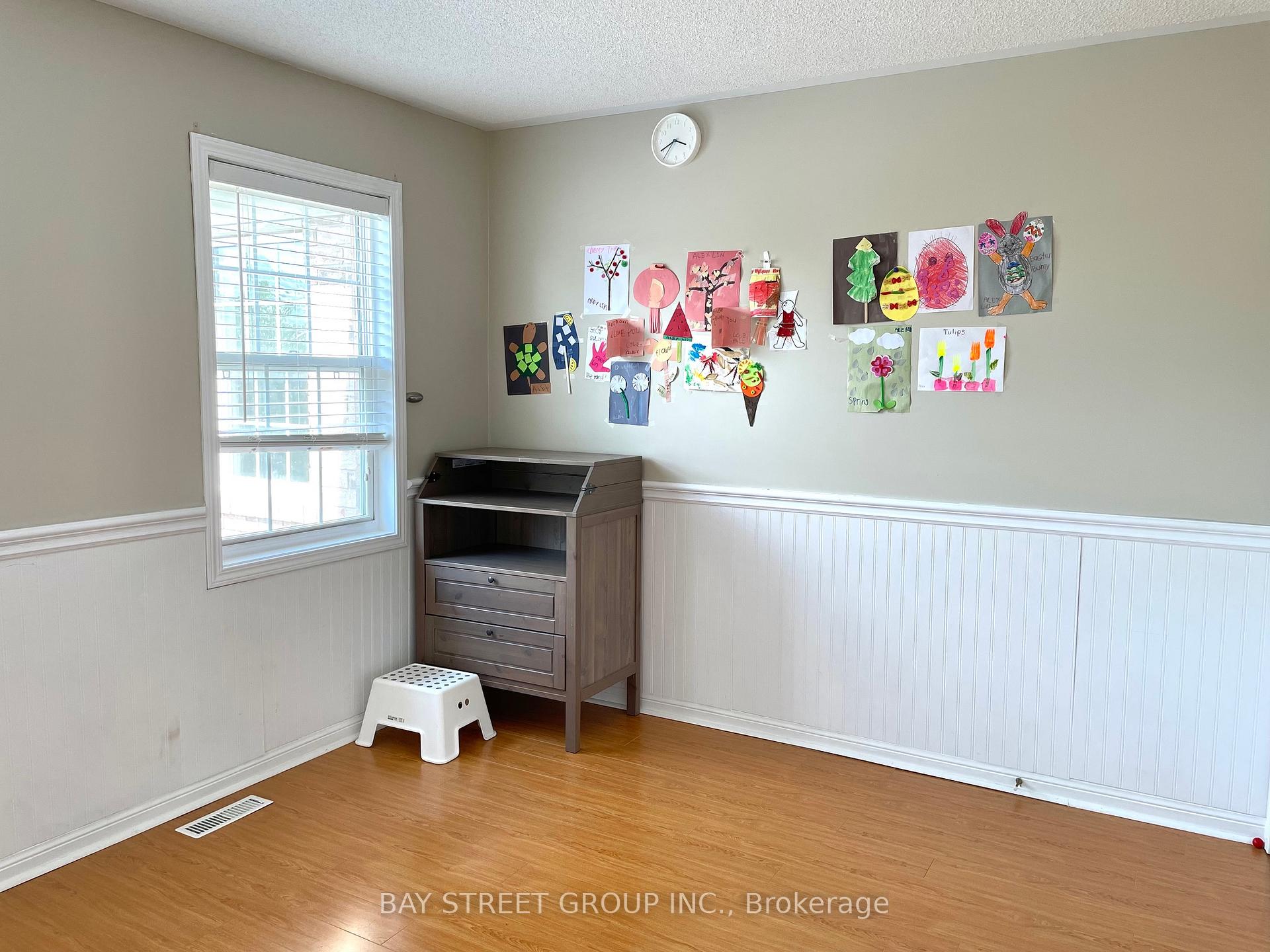 Photo 11 of 5 Madeira Avenue, Vaughan, Vellore Village — HOMEH