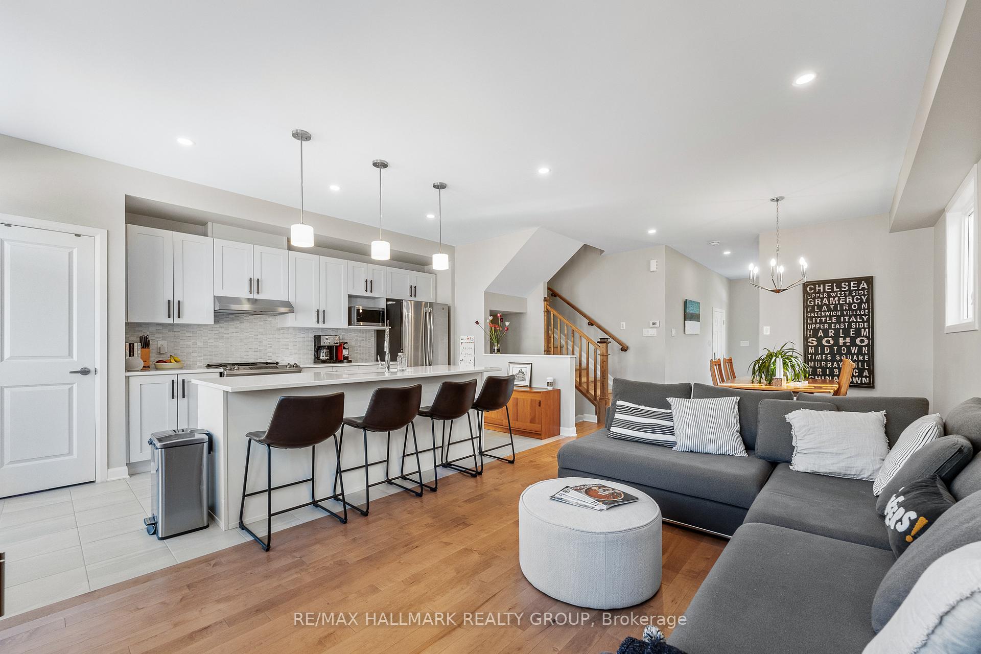 Photo 13 of 39 Gardenpost Terrace, Ottawa, Avalon West — HOMEH