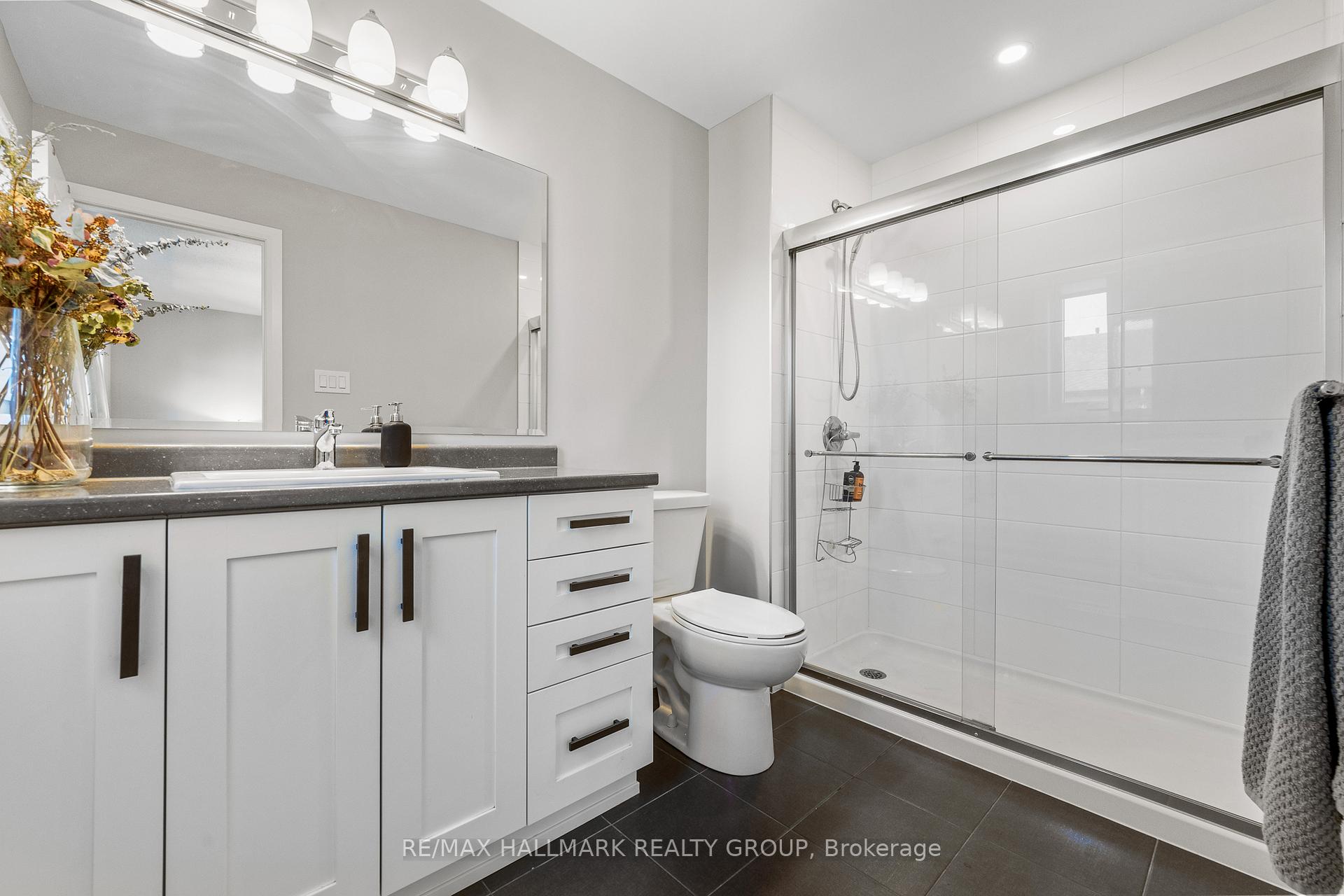 Photo 20 of 39 Gardenpost Terrace, Ottawa, Avalon West — HOMEH