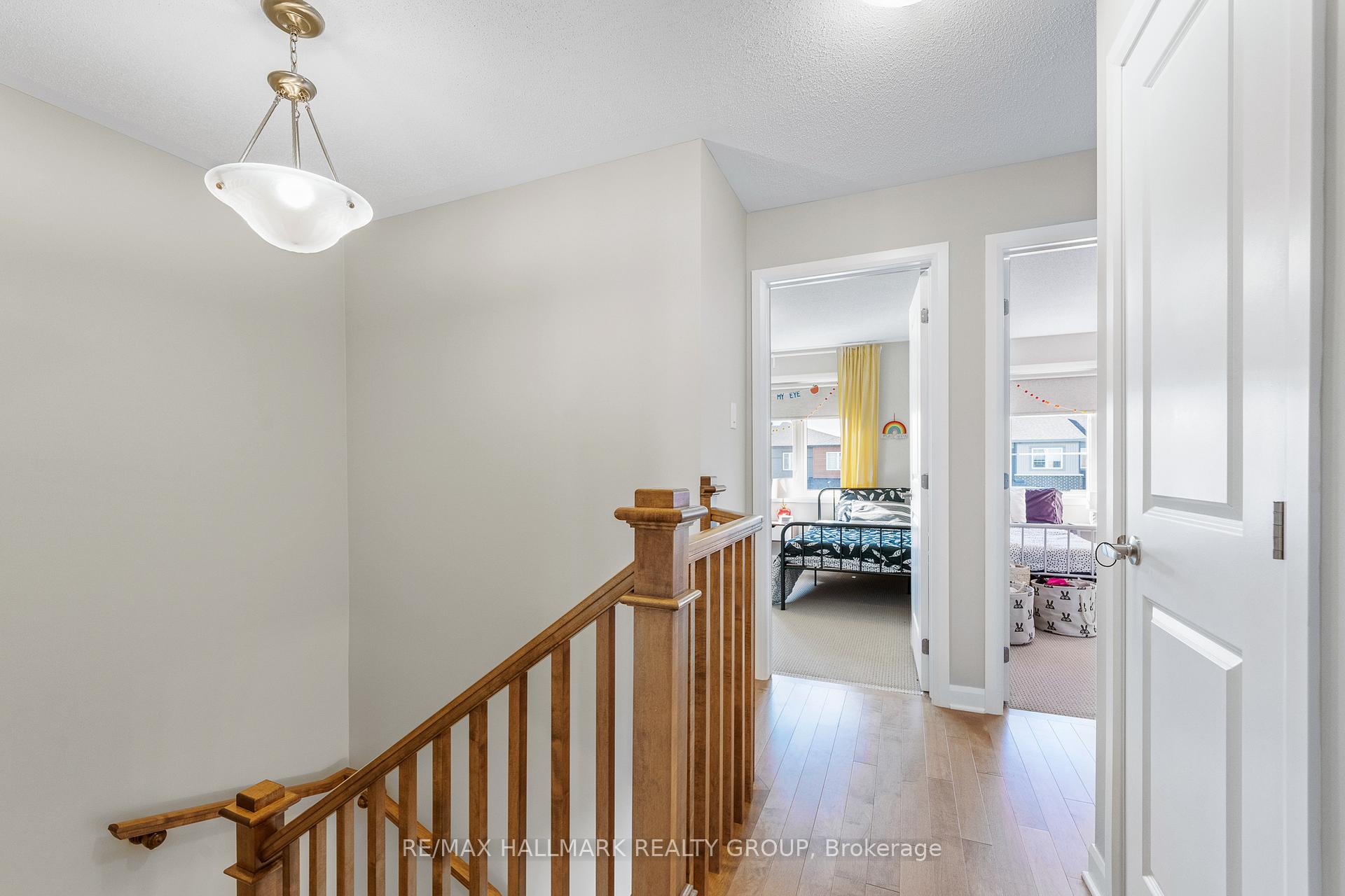 Photo 21 of 39 Gardenpost Terrace, Ottawa, Avalon West — HOMEH