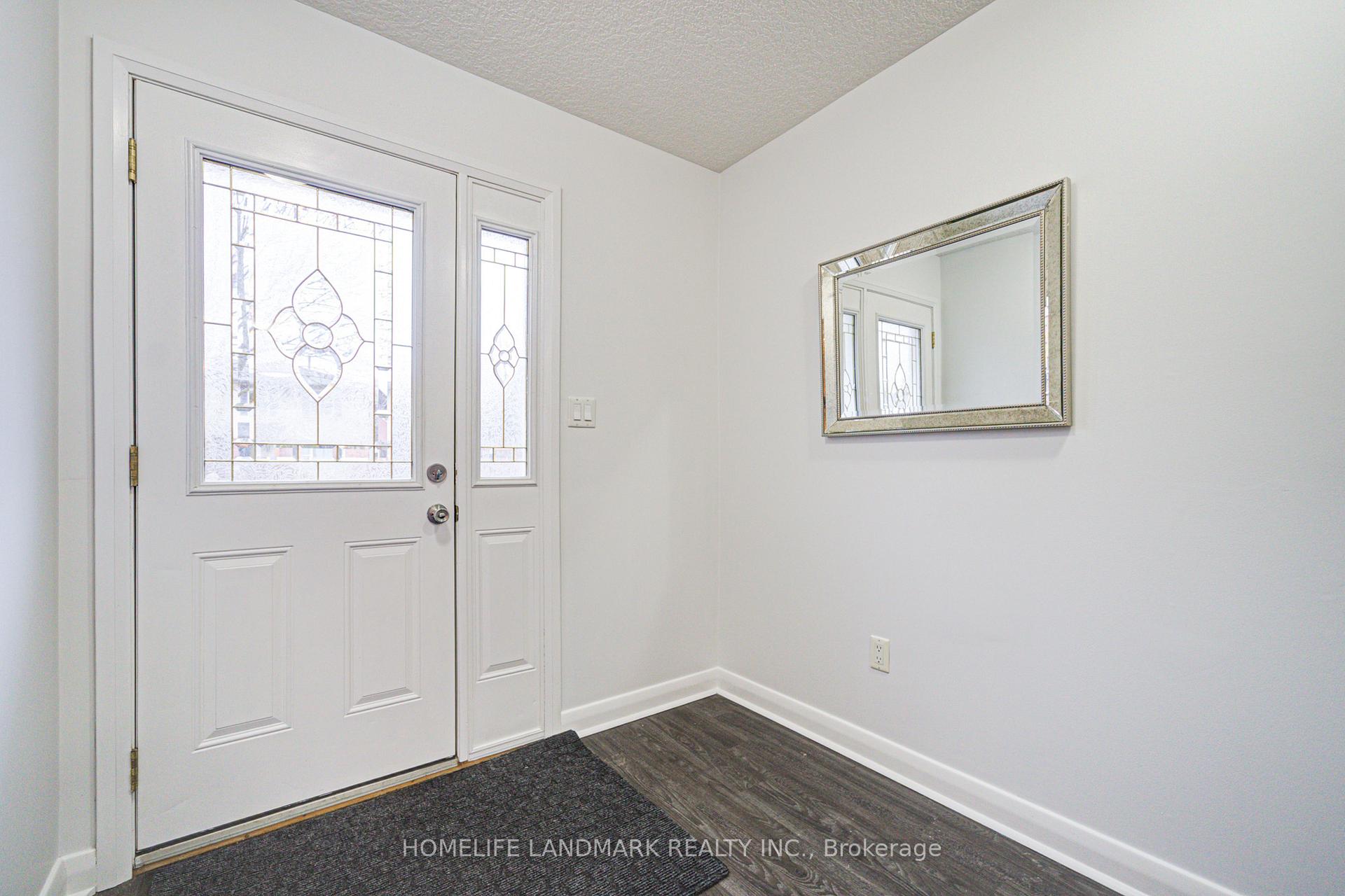 Photo 3 of 489 Lancelot Crescent, Oshawa, Eastdale — HOMEH