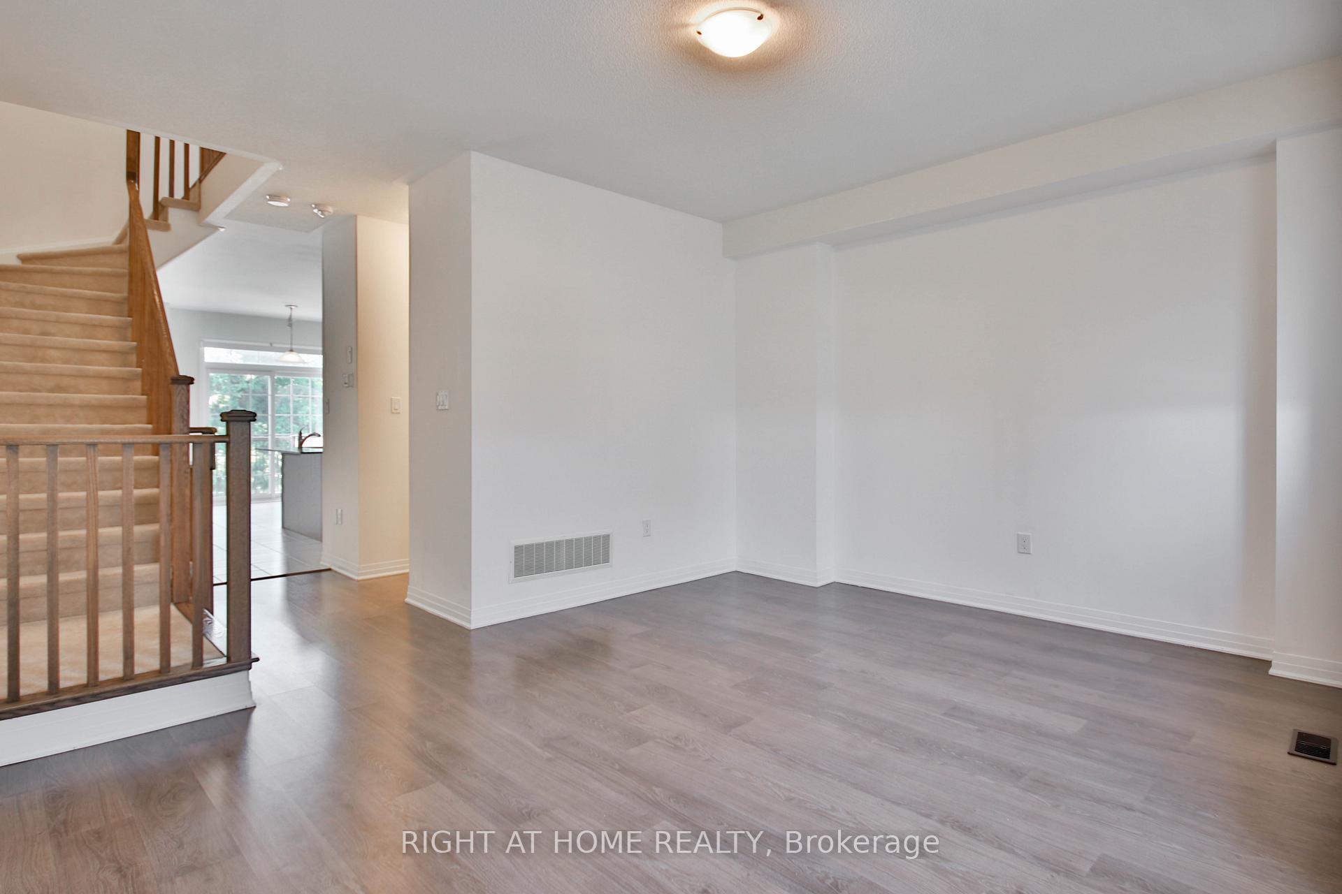 Photo 9 of 504 Rossland Road W, Ajax, Northwest Ajax — HOMEH