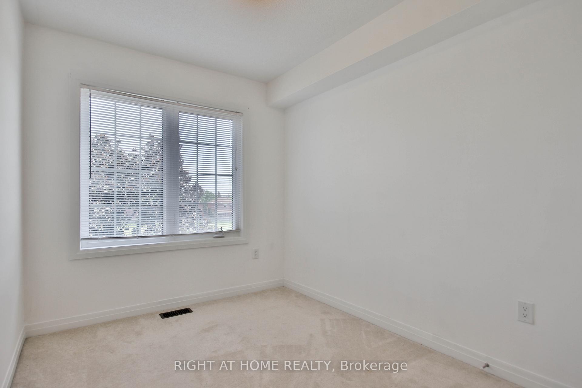 Photo 11 of 504 Rossland Road W, Ajax, Northwest Ajax — HOMEH