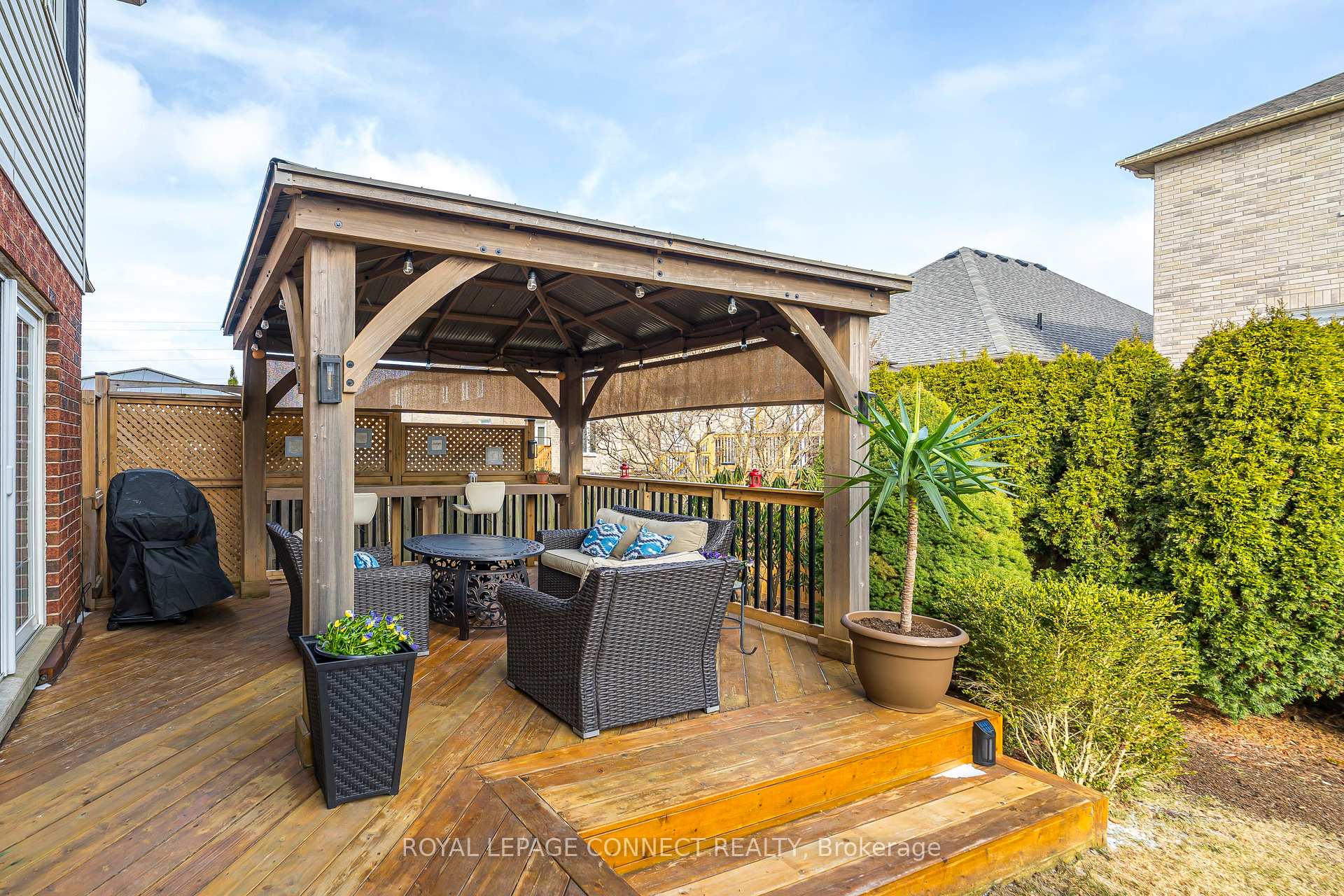 Photo 31 of 1796 Whitestone Court, Oshawa, Samac — HOMEH