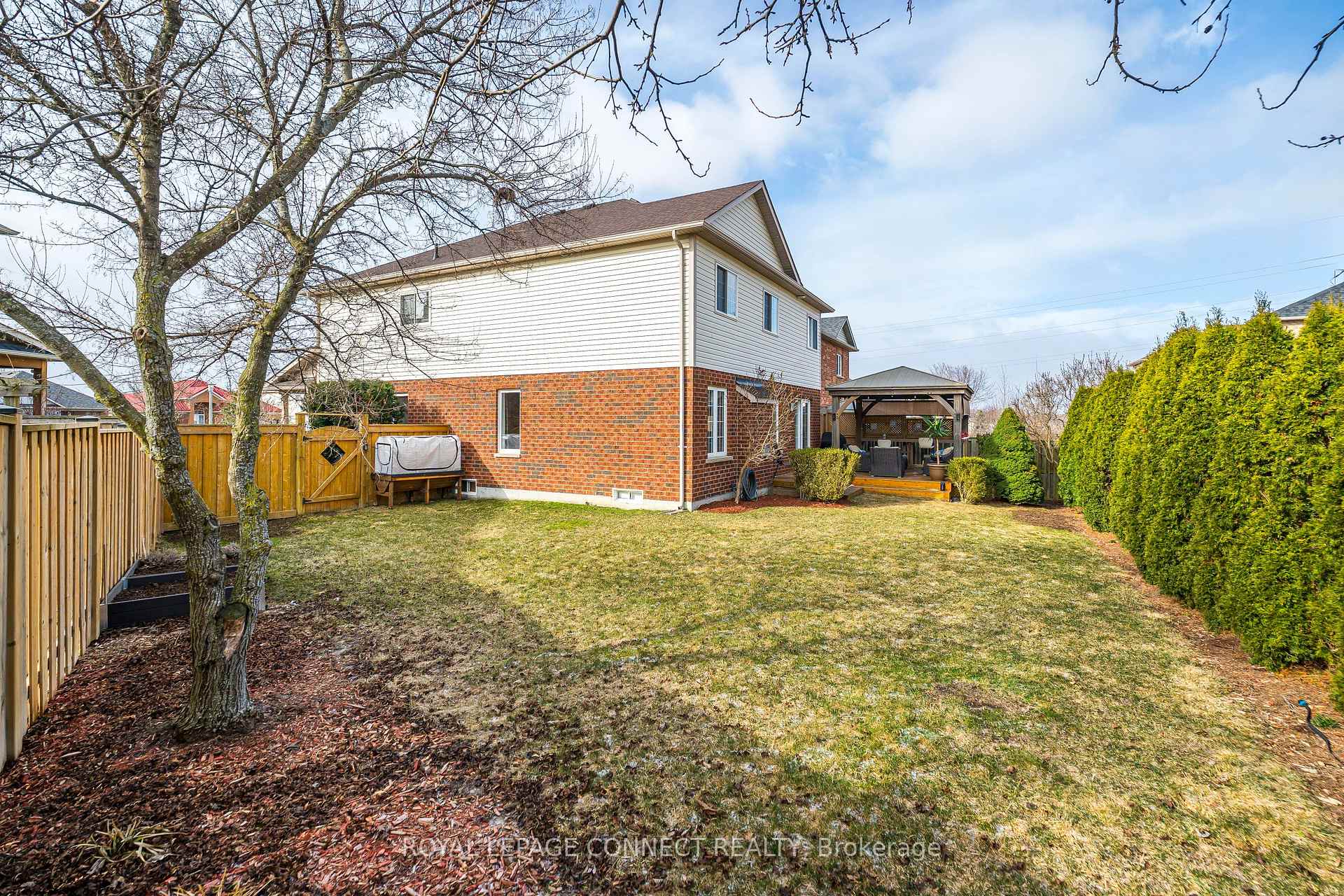 Photo 35 of 1796 Whitestone Court, Oshawa, Samac — HOMEH