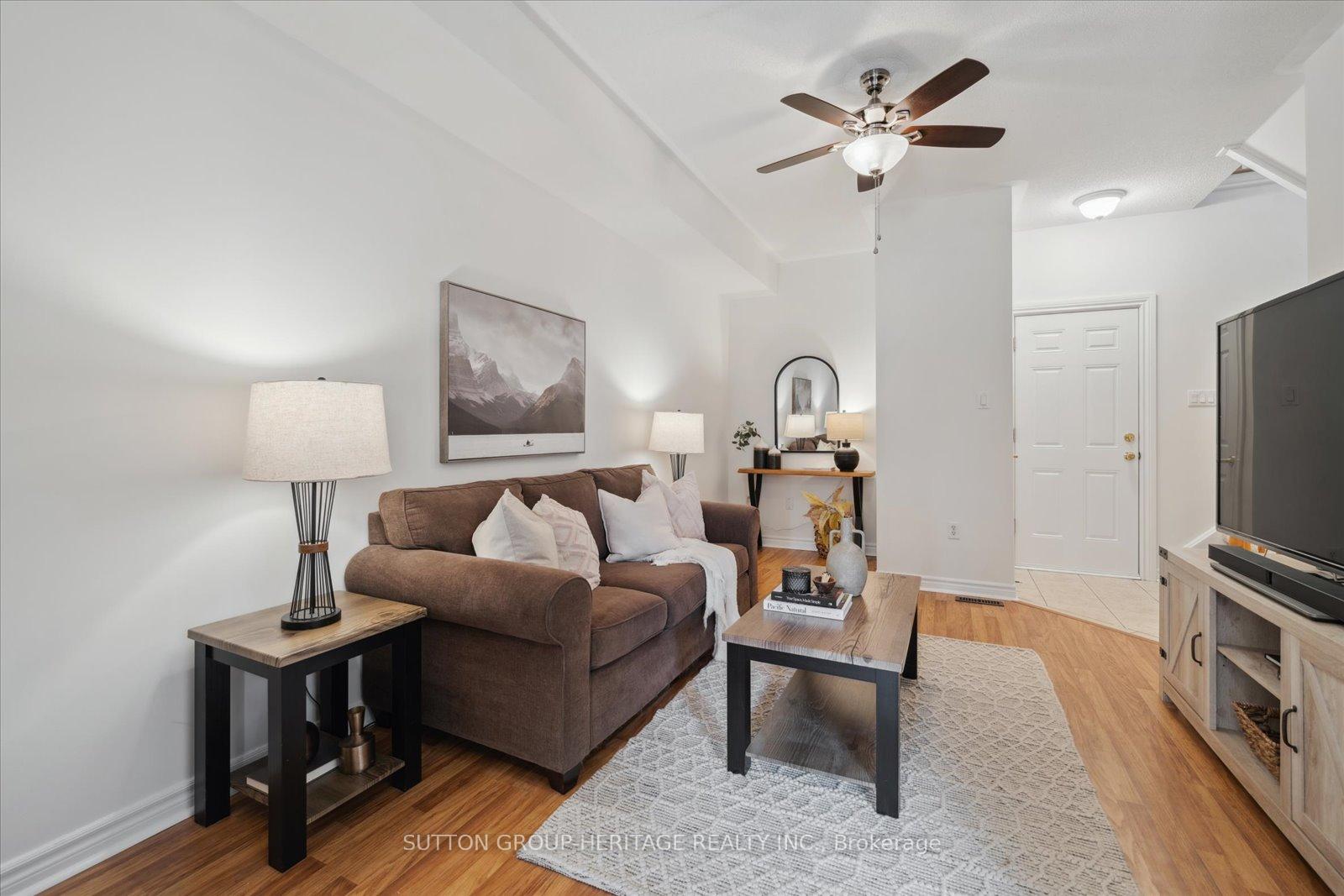 Photo 5 of 6 Cheltonwood Way, Whitby, Pringle Creek — HOMEH