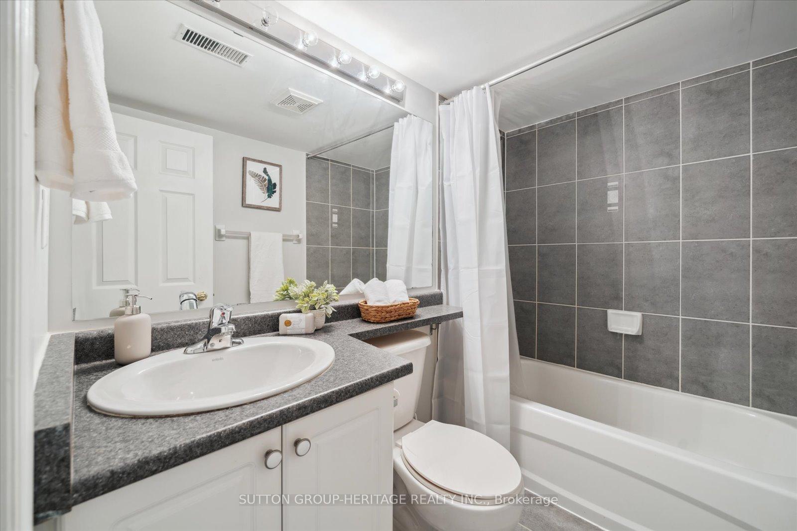 Photo 36 of 6 Cheltonwood Way, Whitby, Pringle Creek — HOMEH