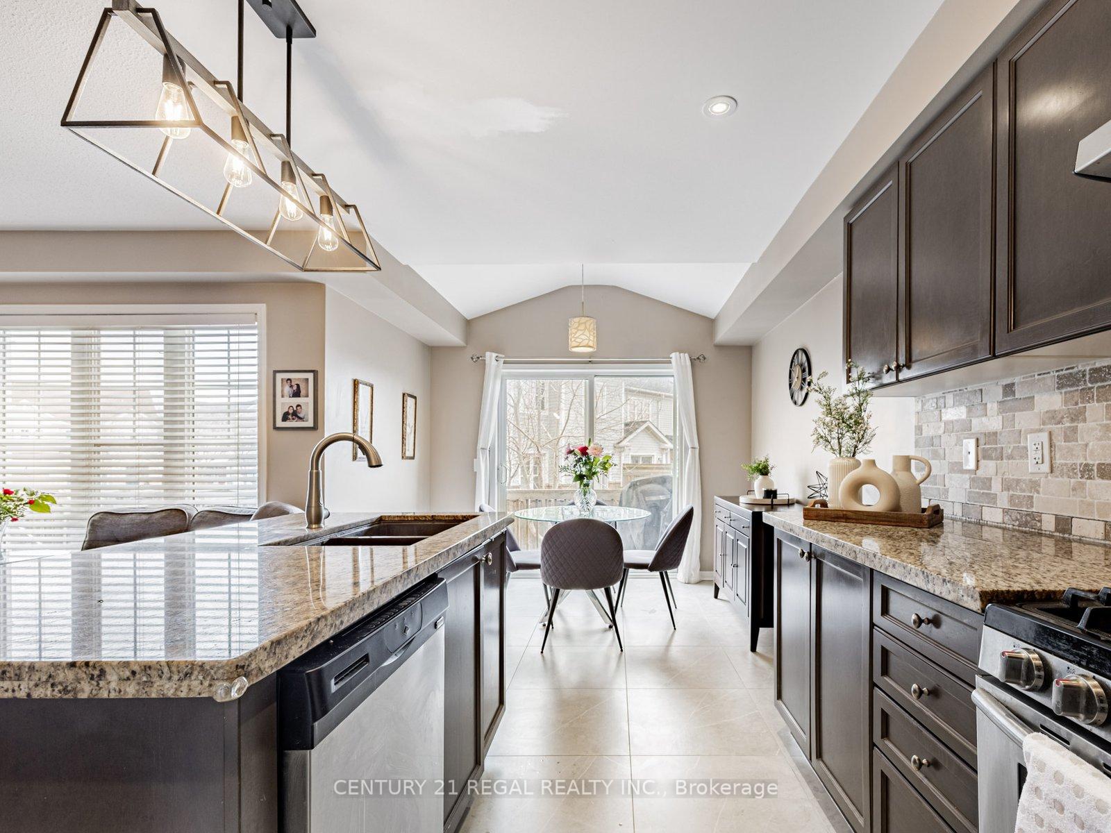 Photo 9 of 49 Harbourside Drive, Whitby, Port Whitby — HOMEH