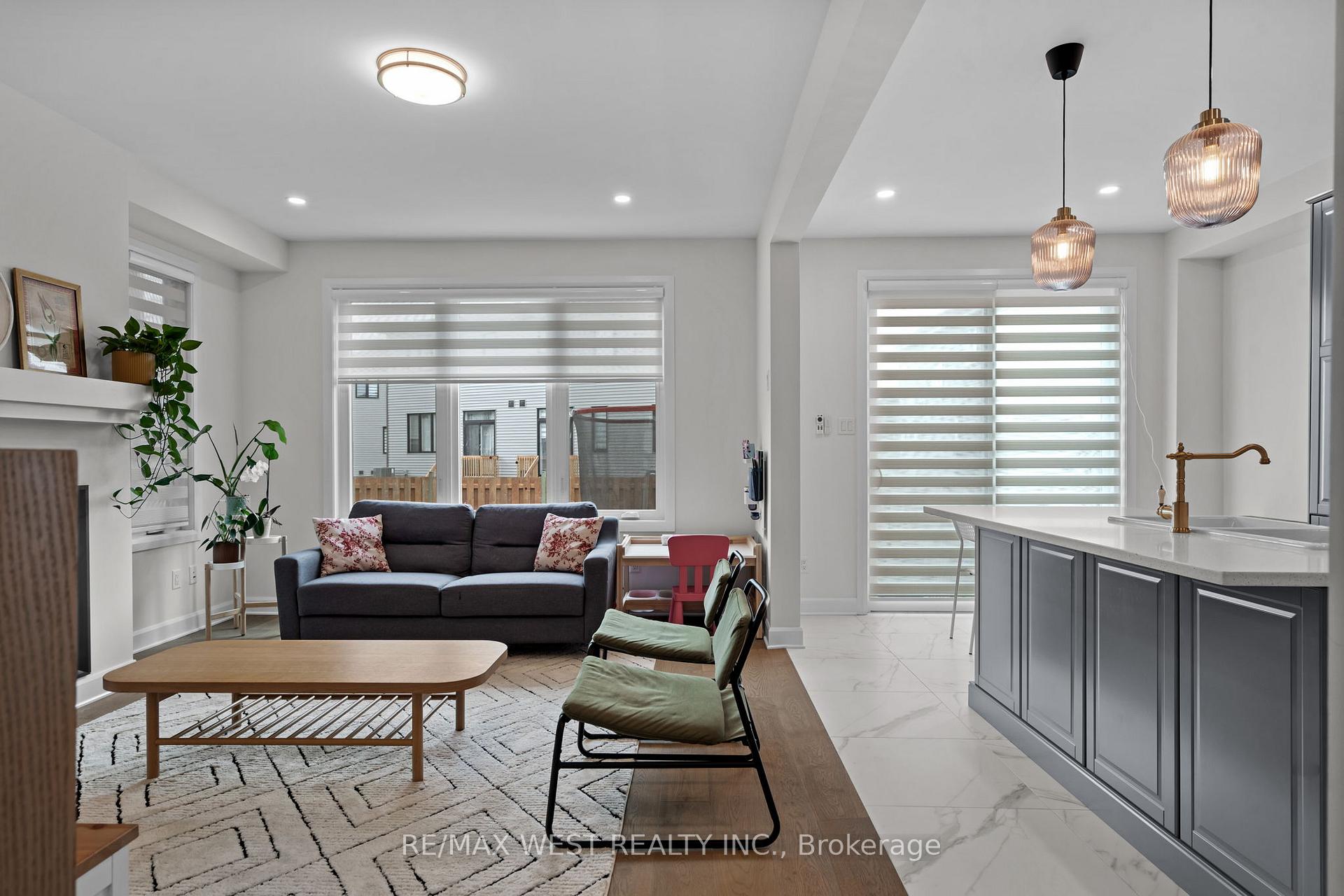 Photo 7 of 129 Shallow Pond Place, Ottawa, Avalon East — HOMEH