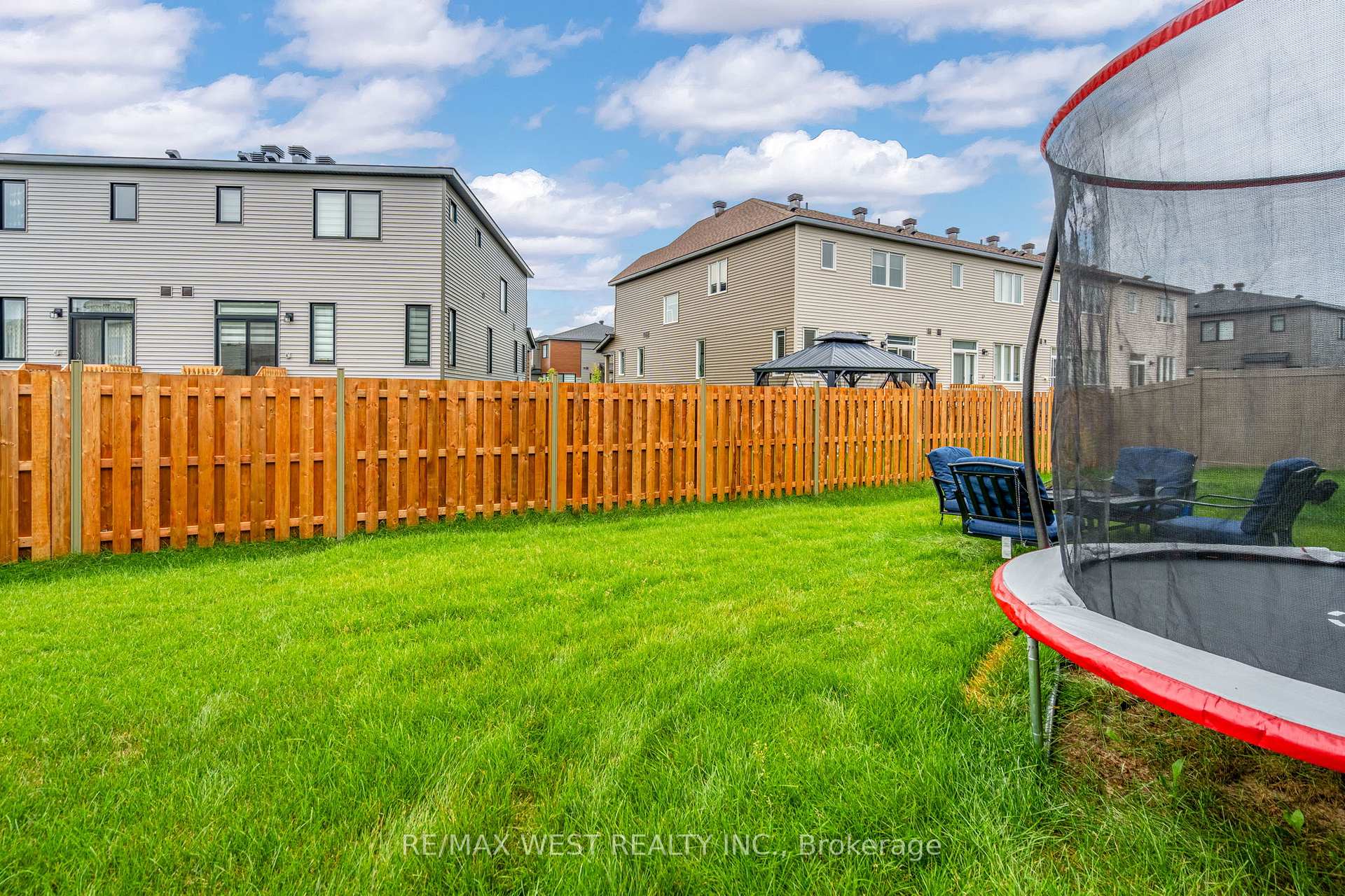 Photo 38 of 129 Shallow Pond Place, Ottawa, Avalon East — HOMEH