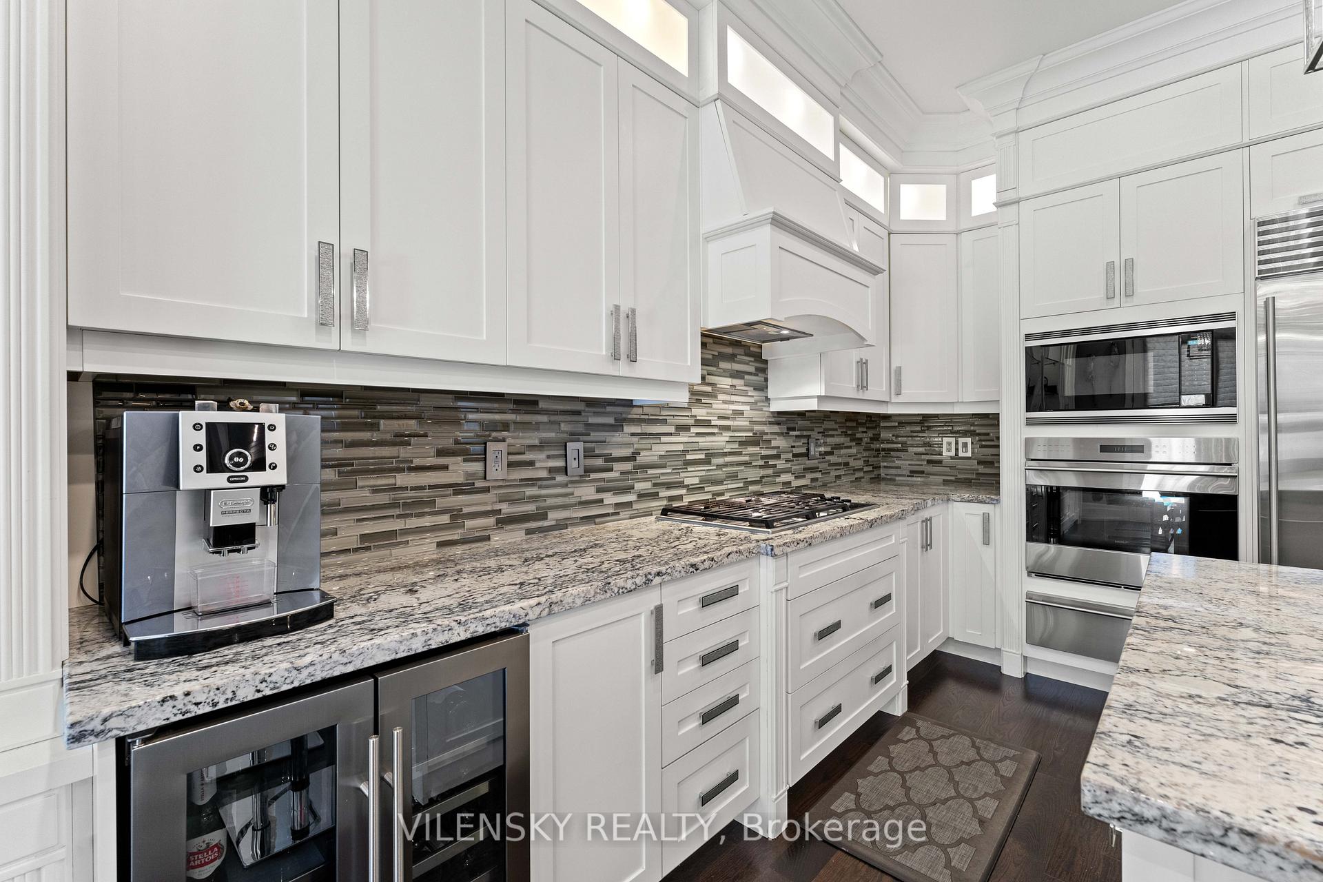 Photo 12 of 72 Baldry Avenue, Vaughan, Patterson — HOMEH