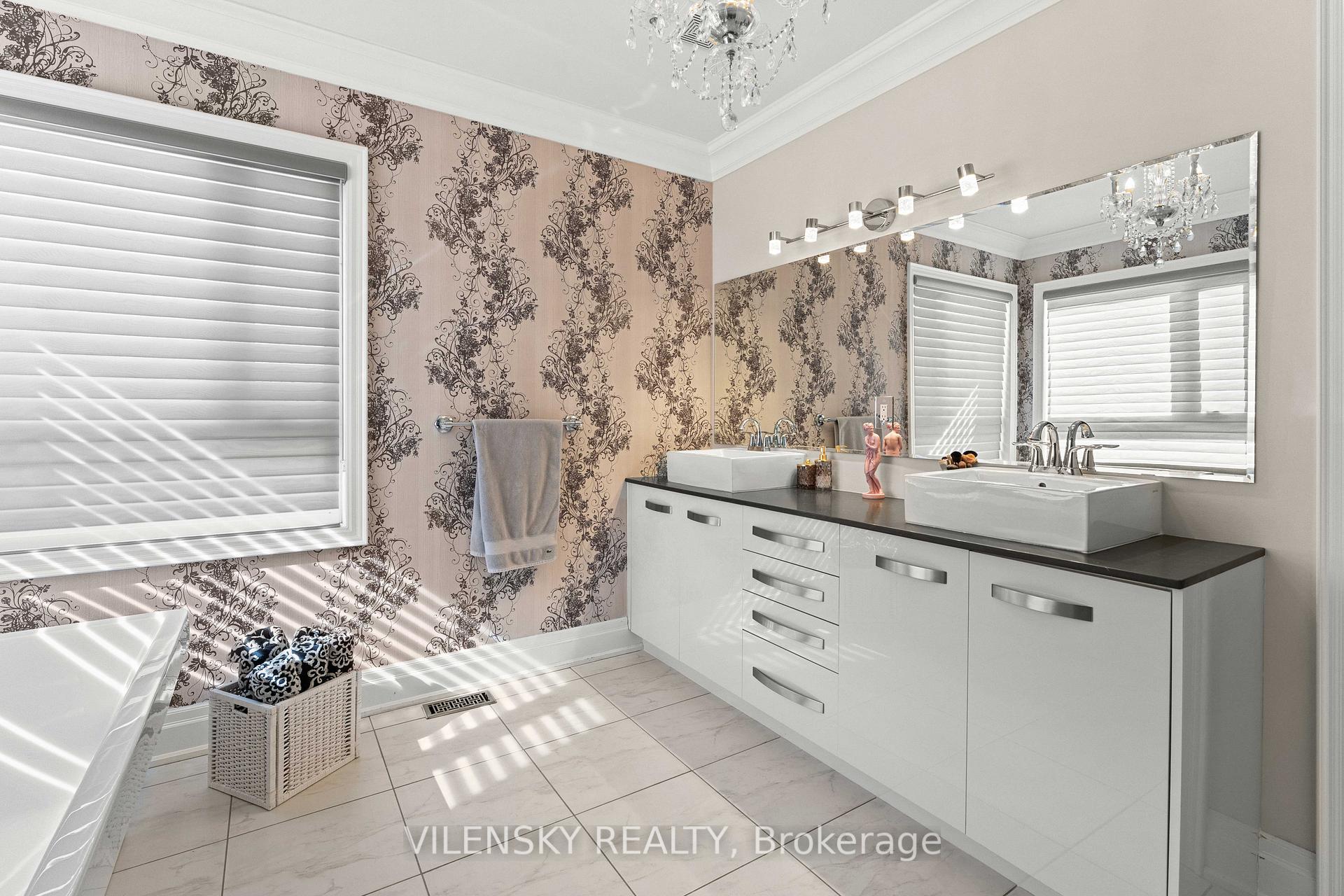 Photo 27 of 72 Baldry Avenue, Vaughan, Patterson — HOMEH
