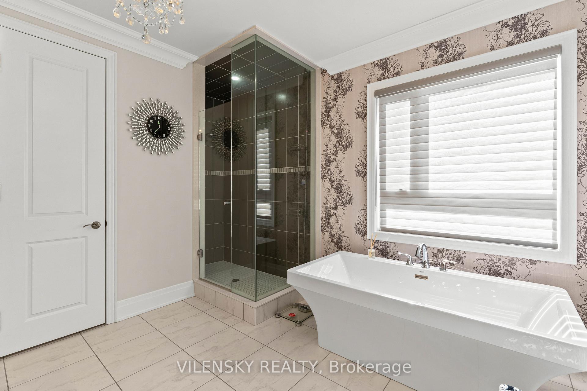 Photo 28 of 72 Baldry Avenue, Vaughan, Patterson — HOMEH
