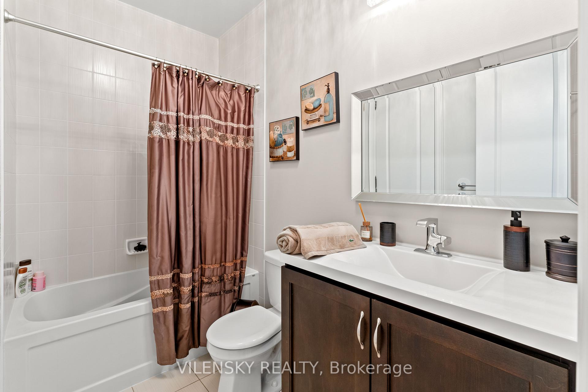 Photo 34 of 72 Baldry Avenue, Vaughan, Patterson — HOMEH