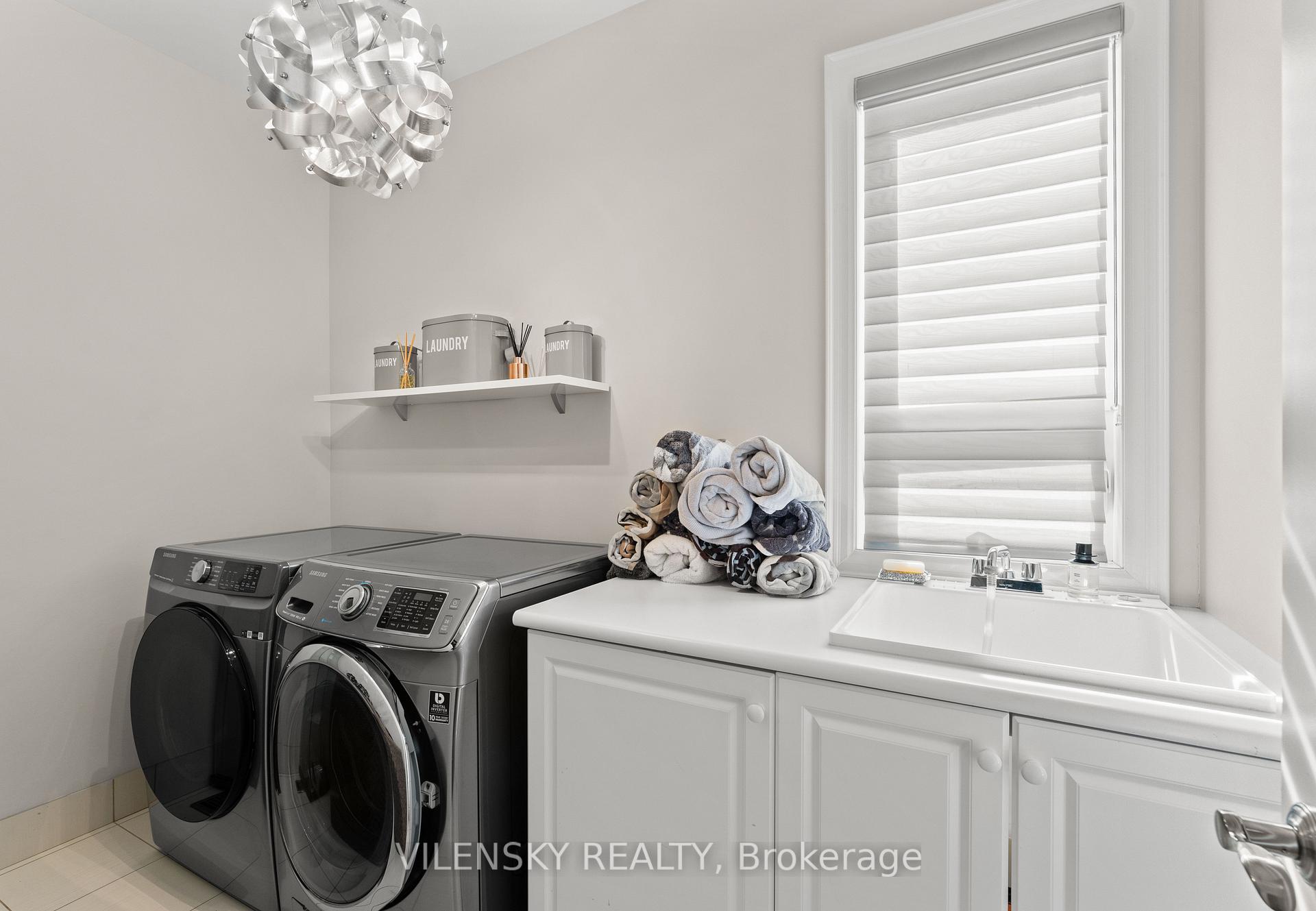 Photo 36 of 72 Baldry Avenue, Vaughan, Patterson — HOMEH