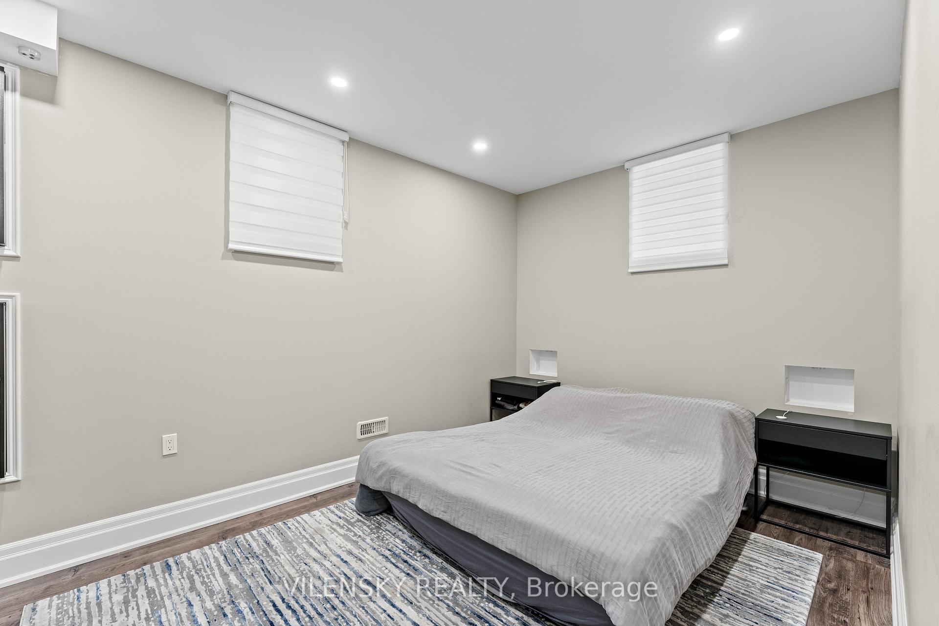 Photo 38 of 72 Baldry Avenue, Vaughan, Patterson — HOMEH