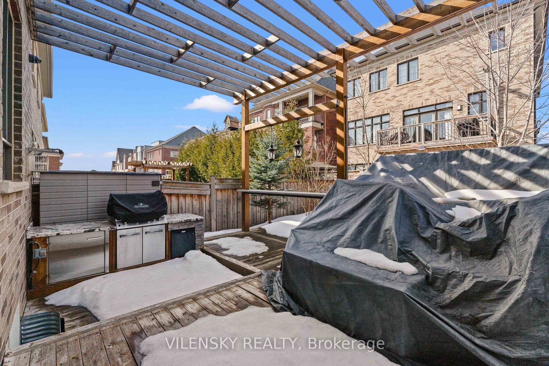 Photo 42 of 72 Baldry Avenue, Vaughan, Patterson — HOMEH