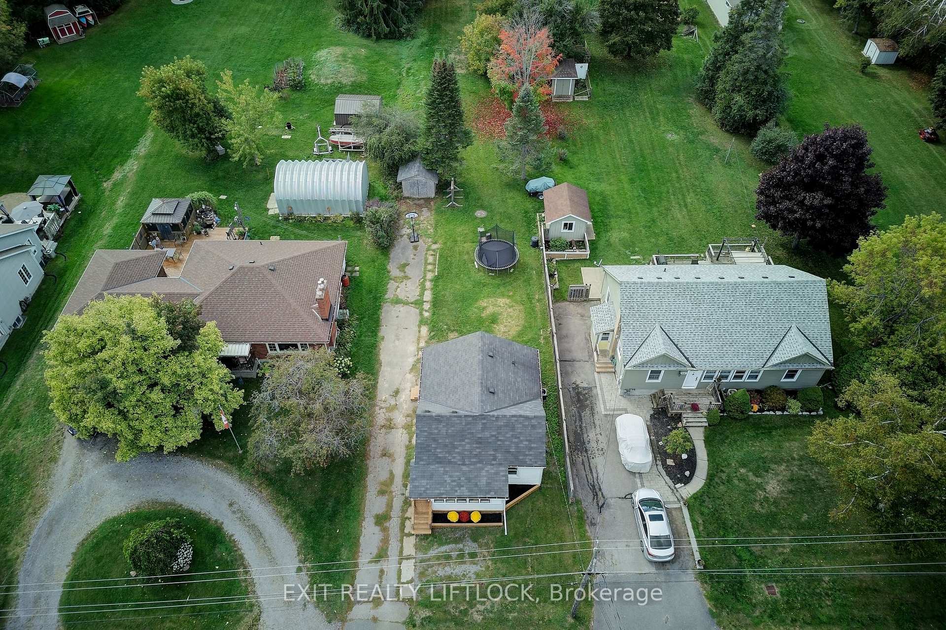 Photo 31 of 2004 Bensfort Road, Peterborough, Ashburnham Ward 4 — HOMEH