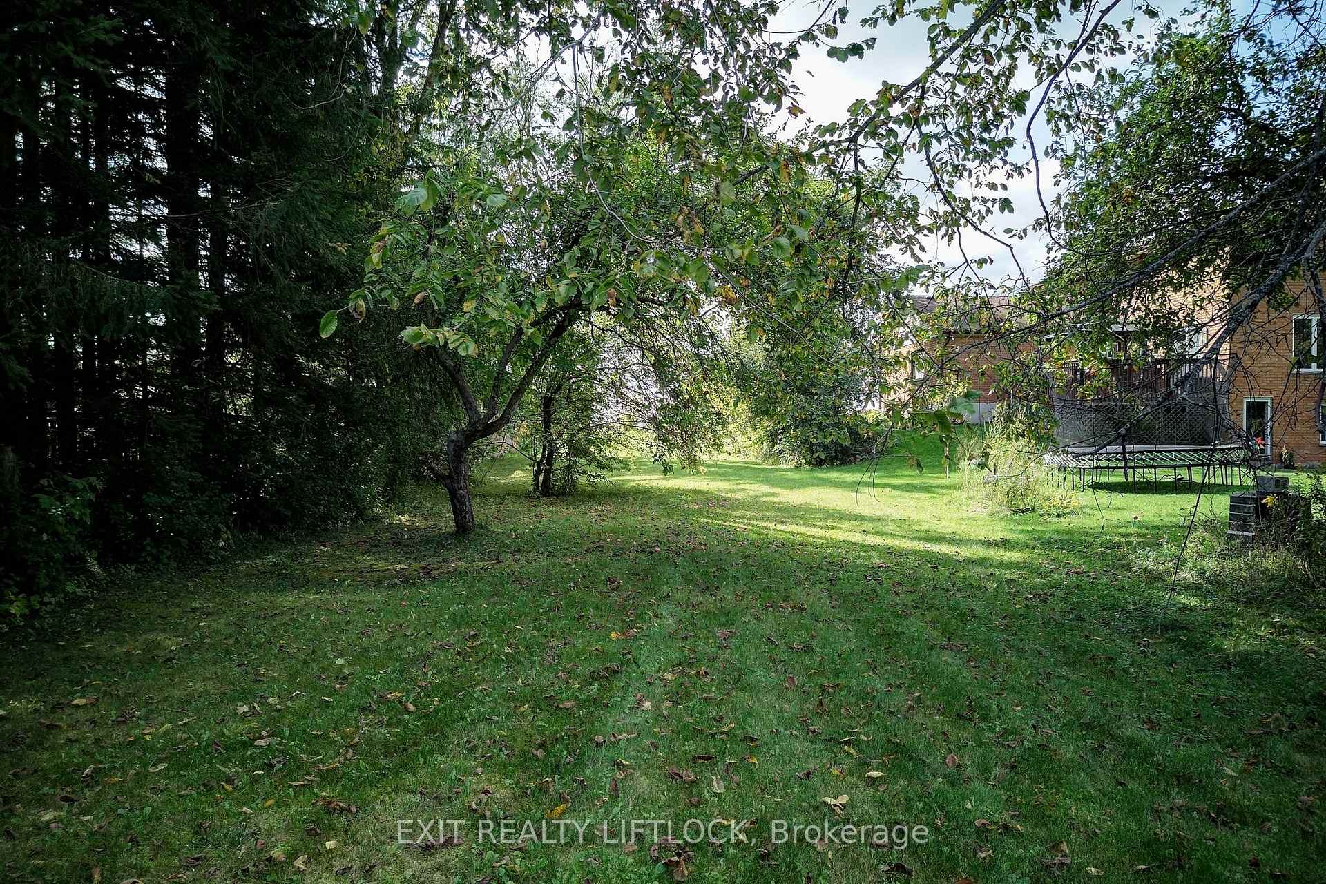 Photo 35 of 2004 Bensfort Road, Peterborough, Ashburnham Ward 4 — HOMEH