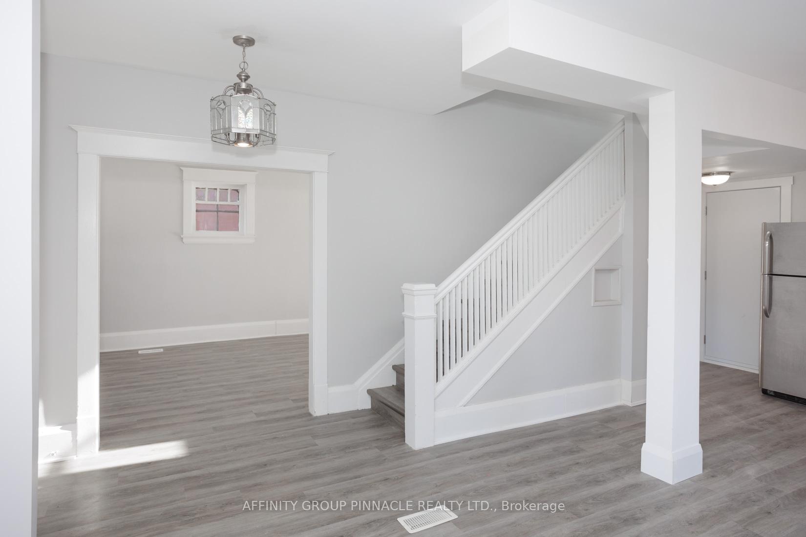 Photo 8 of 649 Charlotte Street, Peterborough, Town Ward 3 — HOMEH