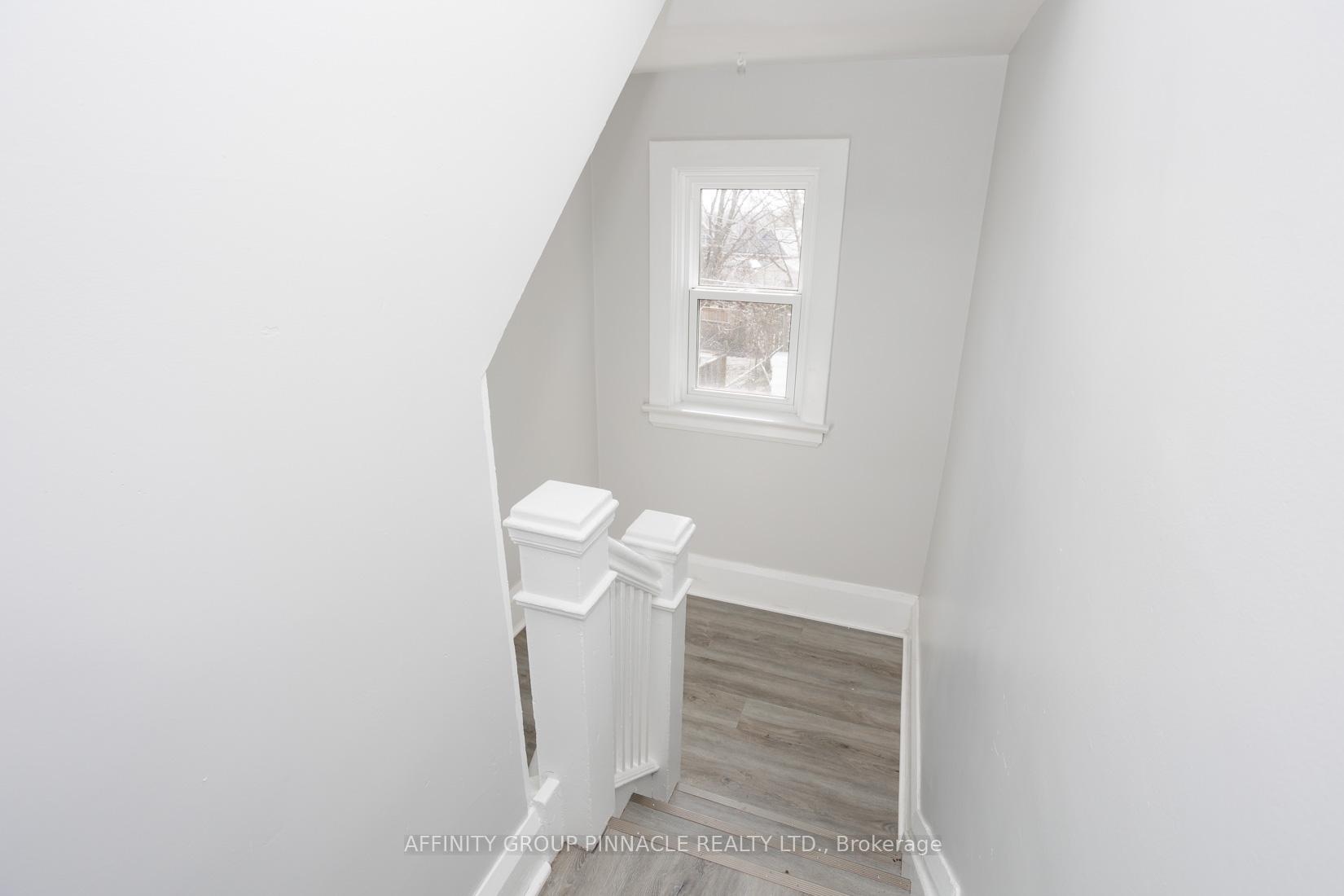 Photo 16 of 649 Charlotte Street, Peterborough, Town Ward 3 — HOMEH