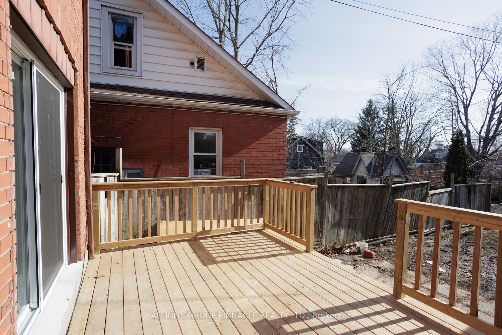 Photo 30 of 649 Charlotte Street, Peterborough, Town Ward 3 — HOMEH