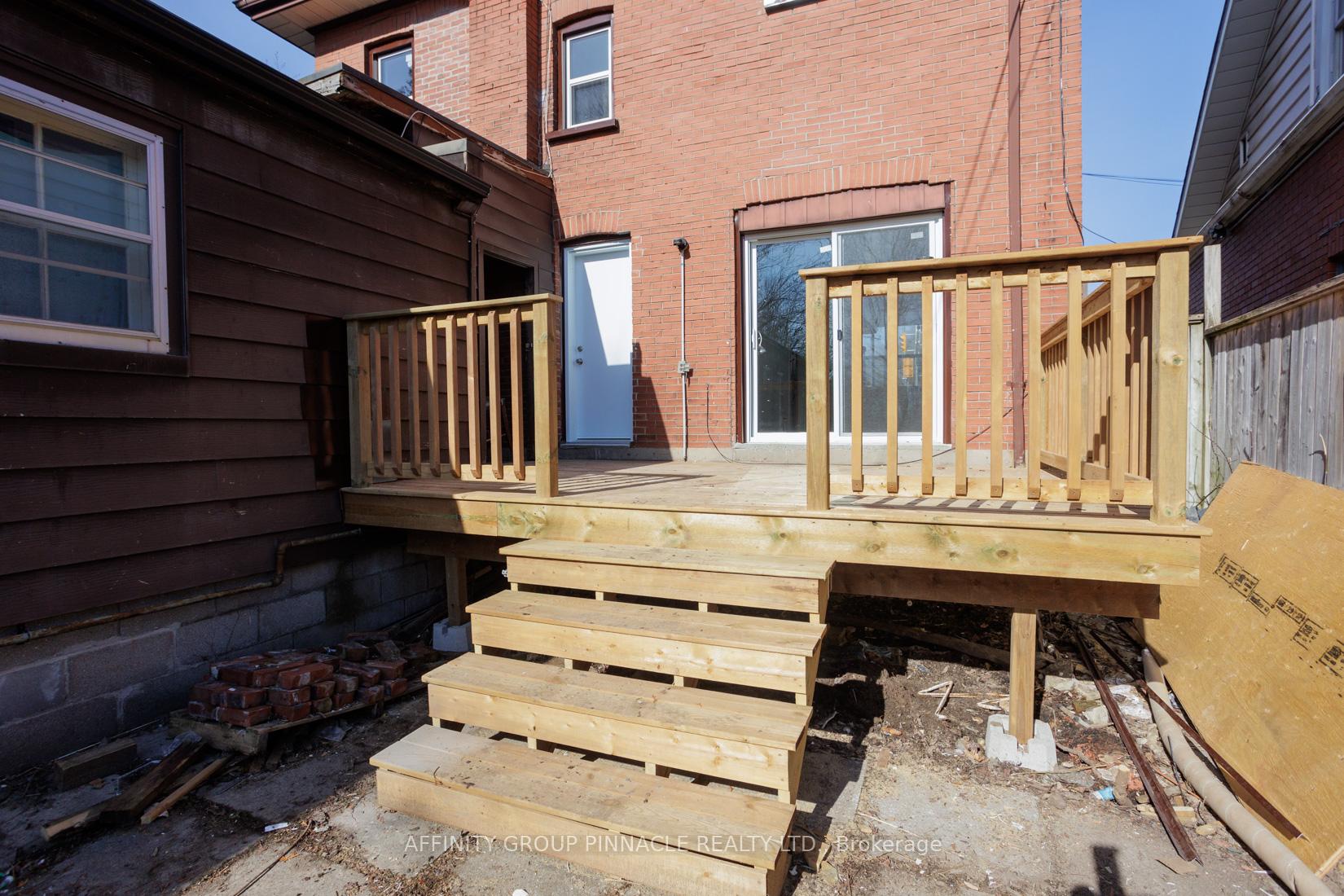 Photo 34 of 649 Charlotte Street, Peterborough, Town Ward 3 — HOMEH