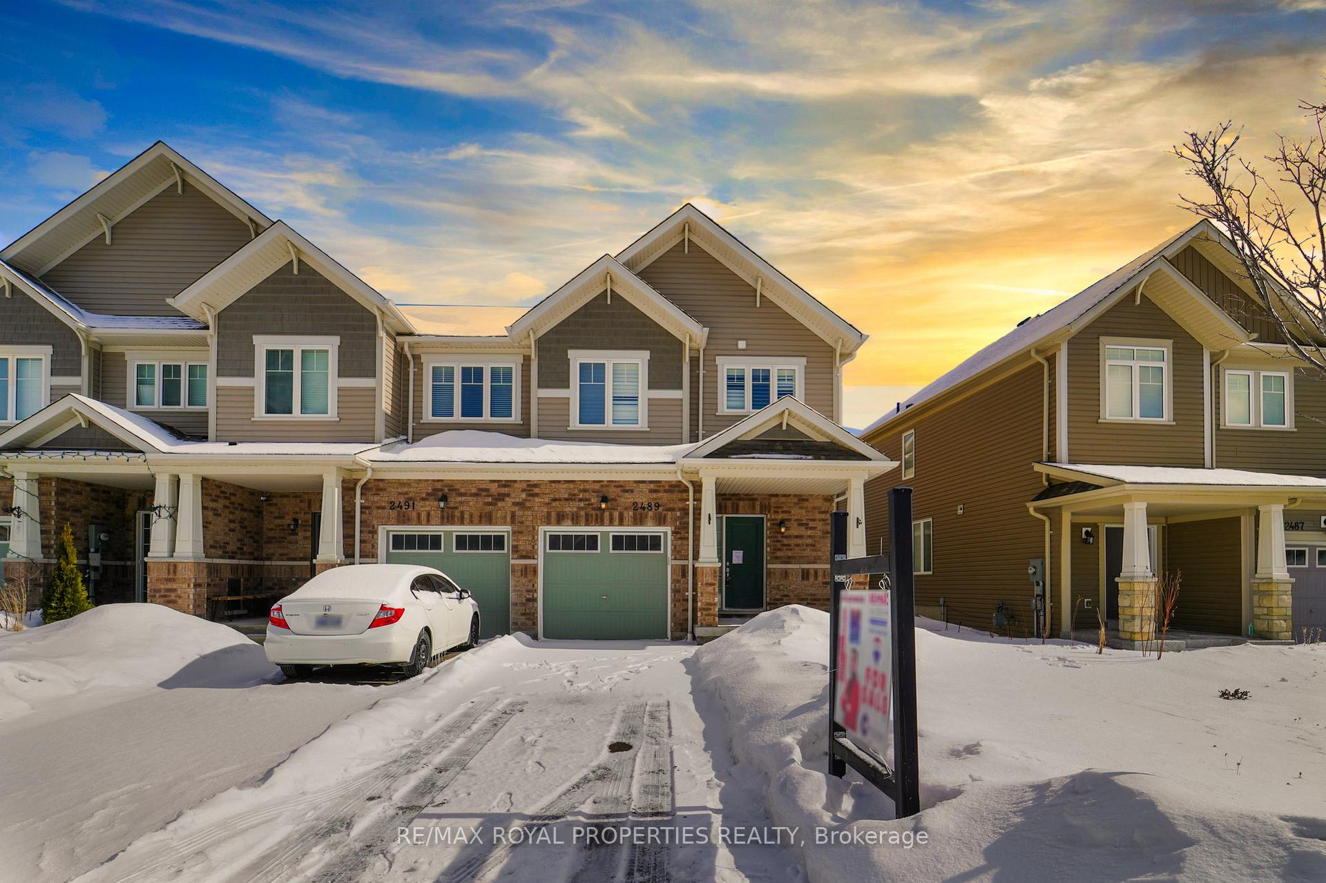 Front of 2489 Hill Rise Court
