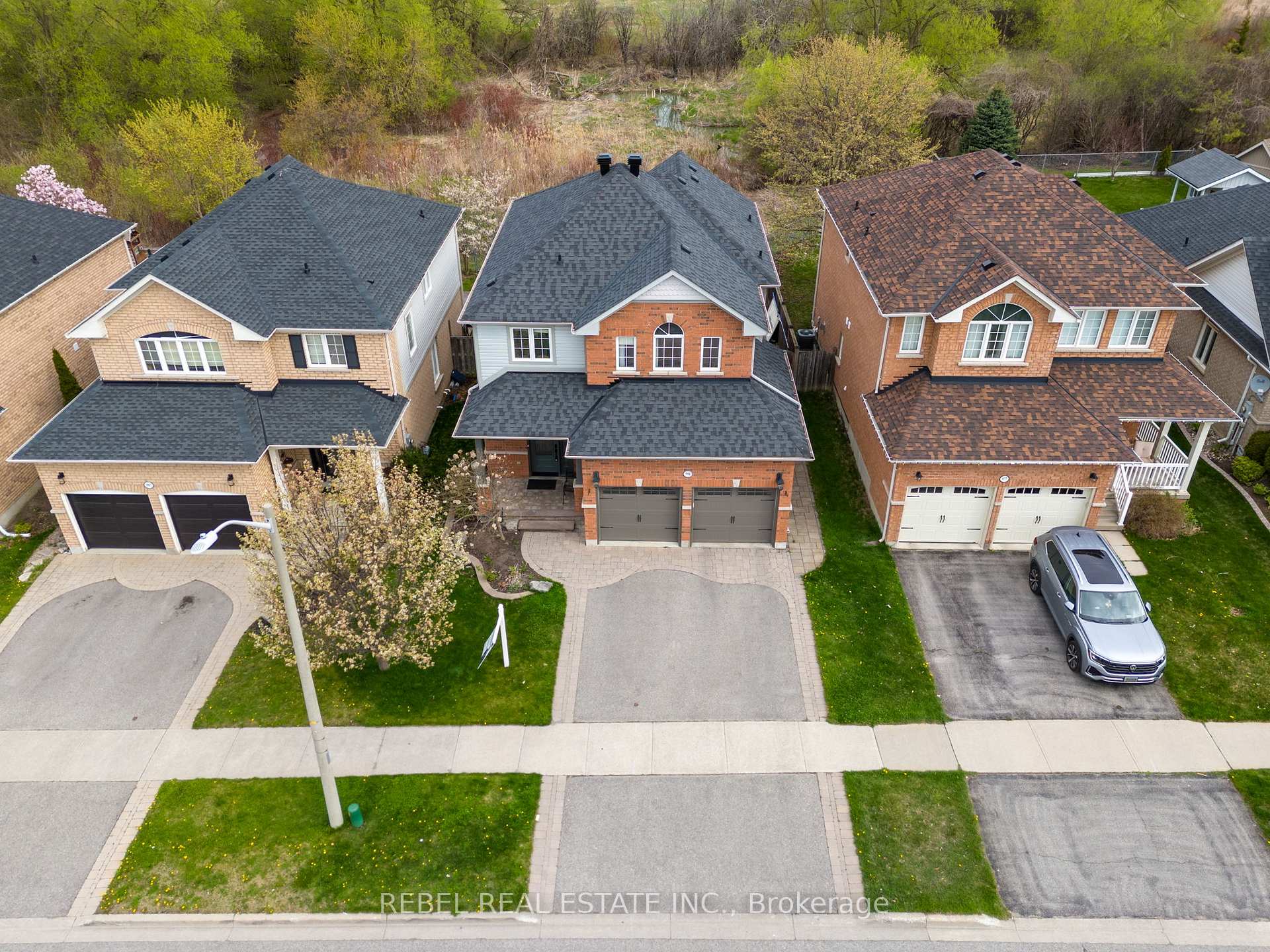 Photo 41 of 981 Ormond Drive, Oshawa, Samac — HOMEH