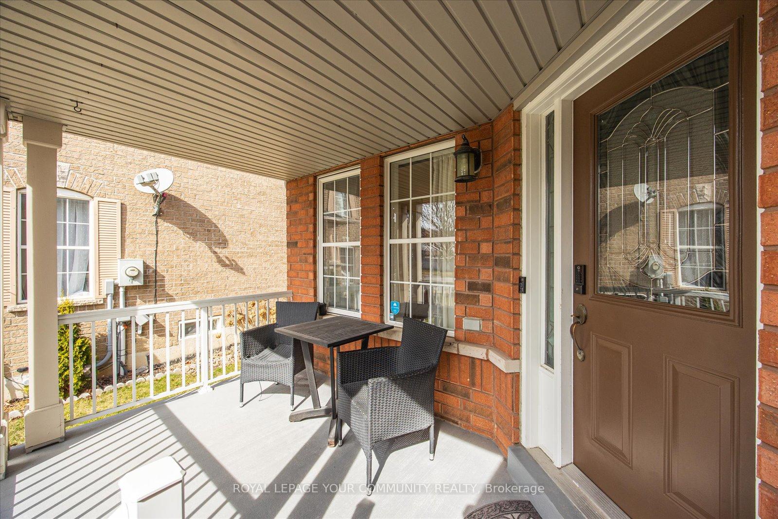 Photo 3 of 3183 Country Lane, Whitby, Williamsburg — HOMEH