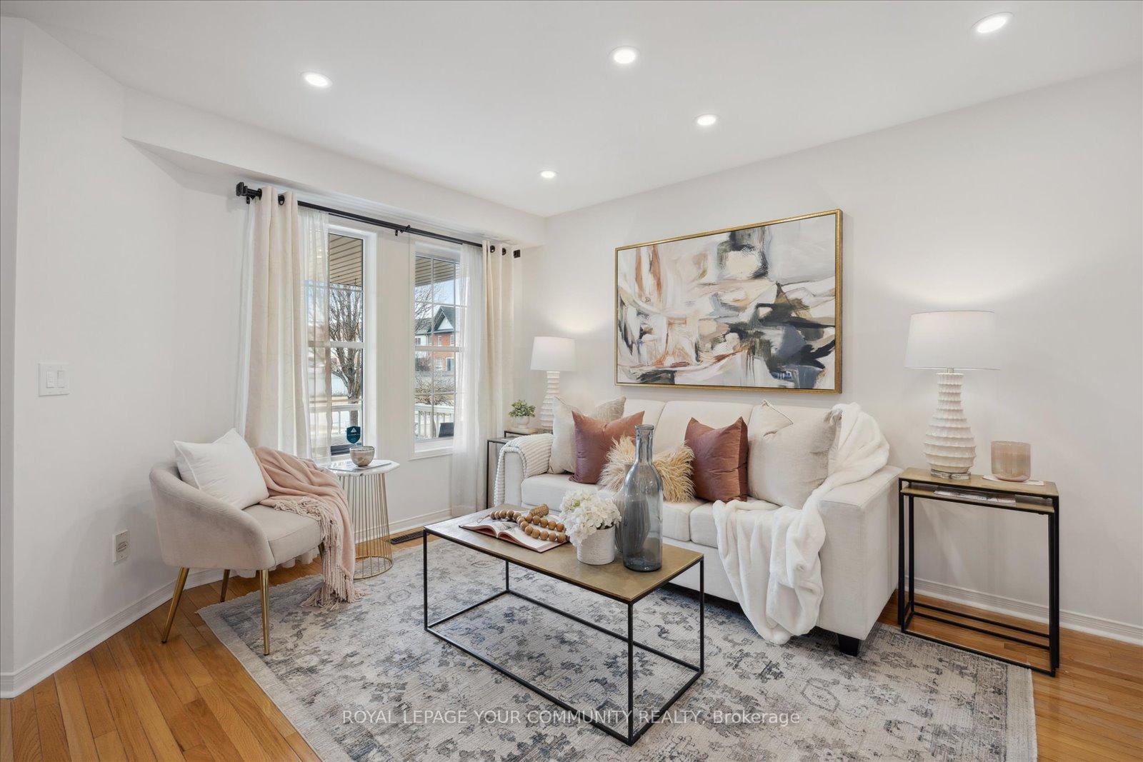 Photo 7 of 3183 Country Lane, Whitby, Williamsburg — HOMEH