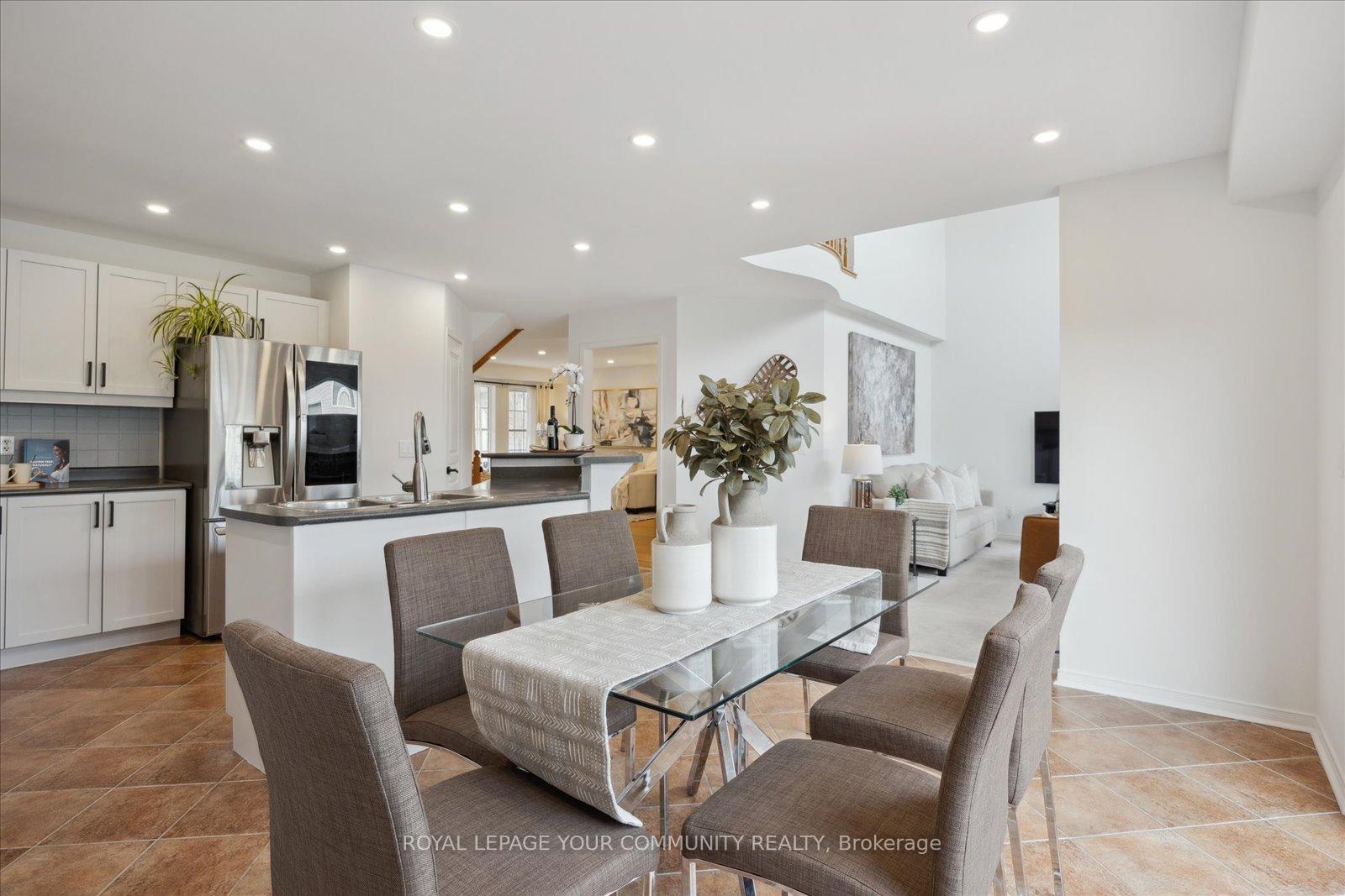 Photo 12 of 3183 Country Lane, Whitby, Williamsburg — HOMEH