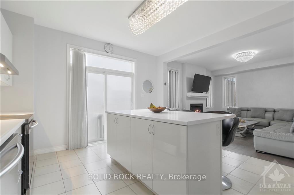 Photo 7 of 668 Decoeur Drive, Ottawa, Avalon West — HOMEH