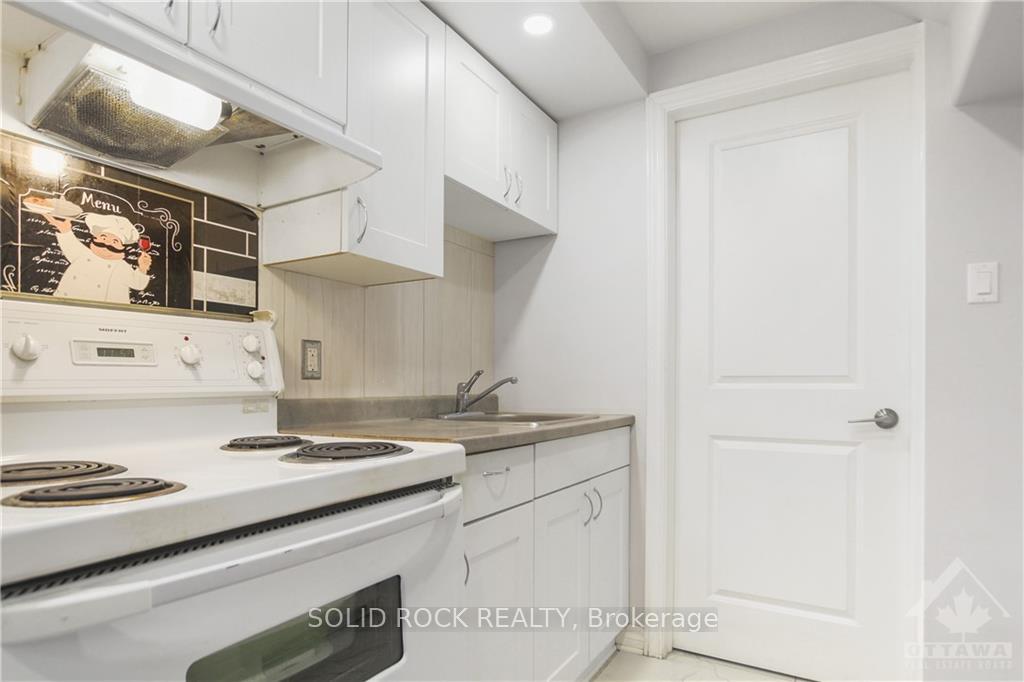 Photo 14 of 668 Decoeur Drive, Ottawa, Avalon West — HOMEH