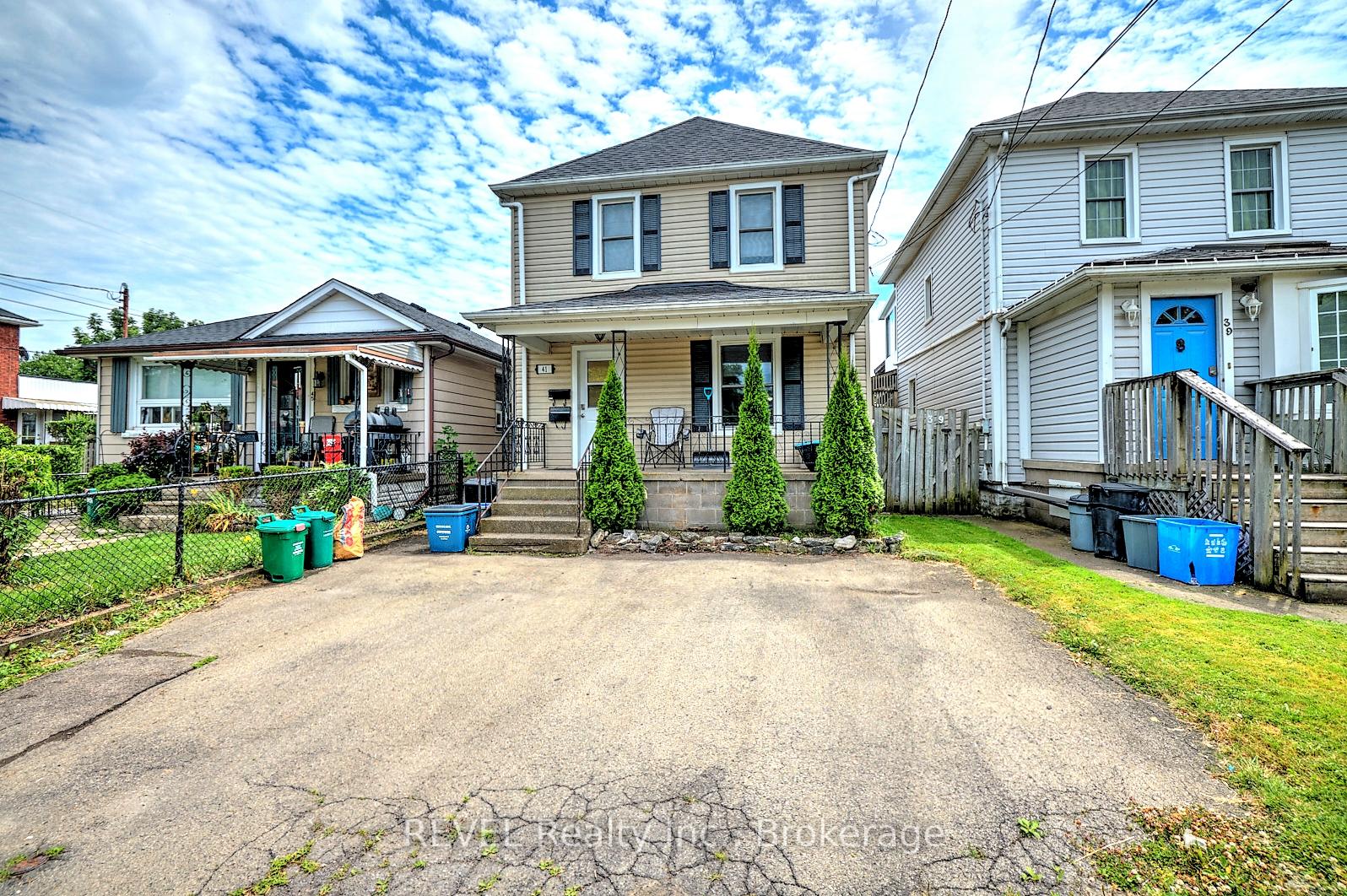 Photo 1 of 41 Albert Street, Welland, Welland Downtown — HOMEH