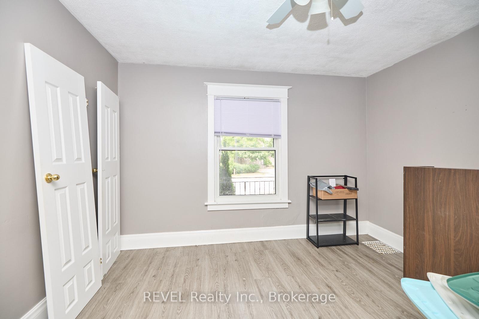Photo 20 of 41 Albert Street, Welland, Welland Downtown — HOMEH