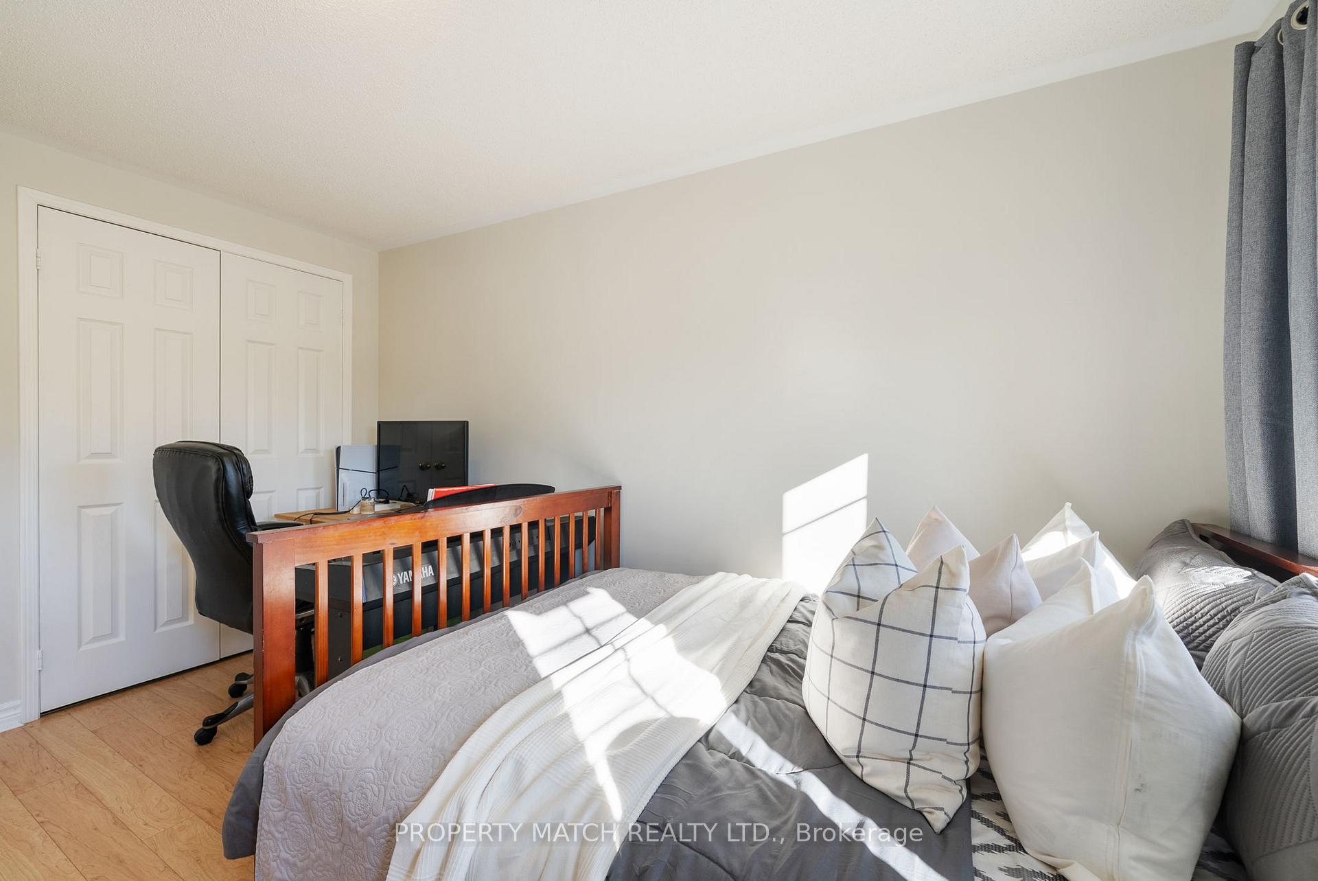 Photo 20 of 508 Hartgrove Lane, Oshawa, Eastdale — HOMEH