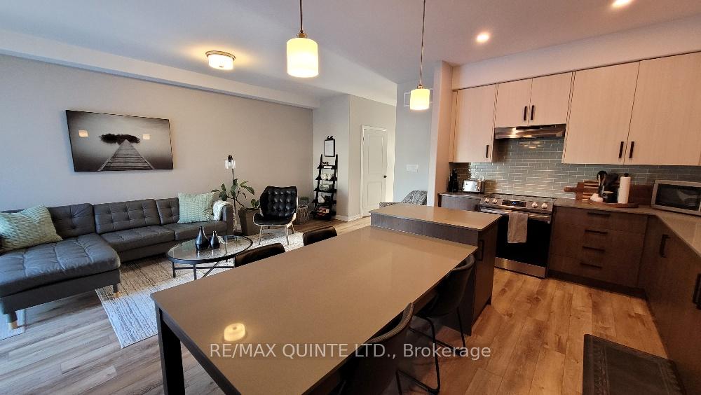 Photo 10 of Unit 10, 80 Marsh Avenue, Peterborough, Northcrest Ward 5 — HOMEH