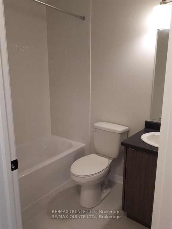 Photo 13 of Unit 10, 80 Marsh Avenue, Peterborough, Northcrest Ward 5 — HOMEH