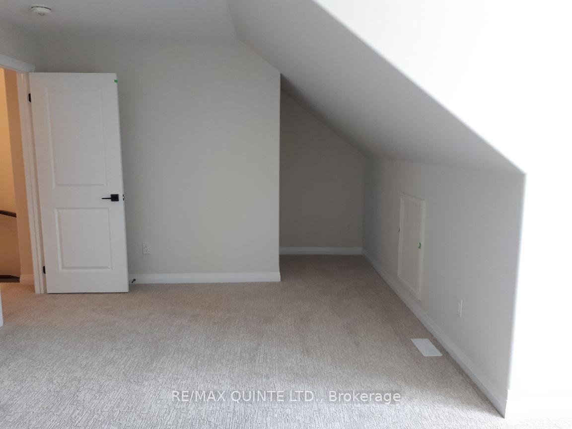 Photo 16 of Unit 10, 80 Marsh Avenue, Peterborough, Northcrest Ward 5 — HOMEH